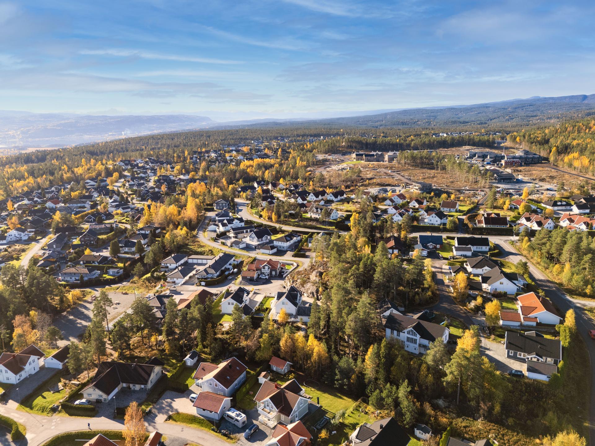 Flott eneboligtomt på Ormåsen med tillatelse for garasje - familievennlig og attraktiv beliggenhet.. Bilde nummer 1 av 3