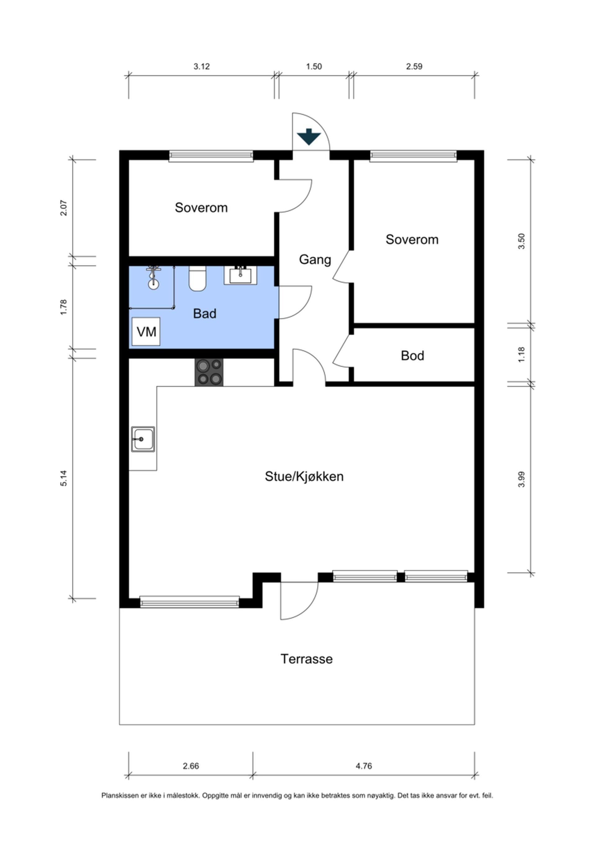 Entréen leder inn til bad, to soverom, bod og en åpen stue- og kjøkkenløsning med utgang til terrassen.. Bilde nummer 2 av 3