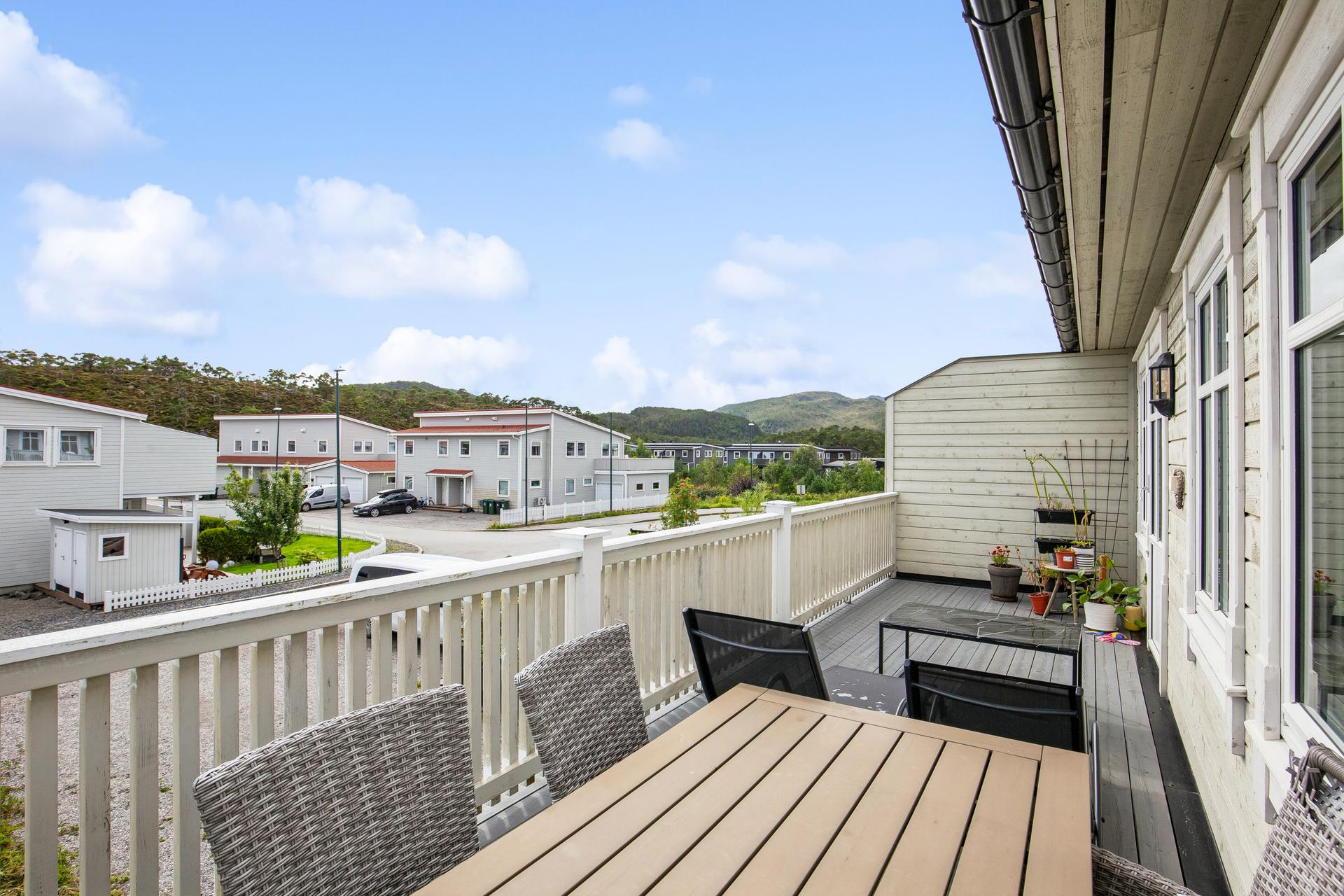 Terrasse. Bilde nummer 1 av 3
