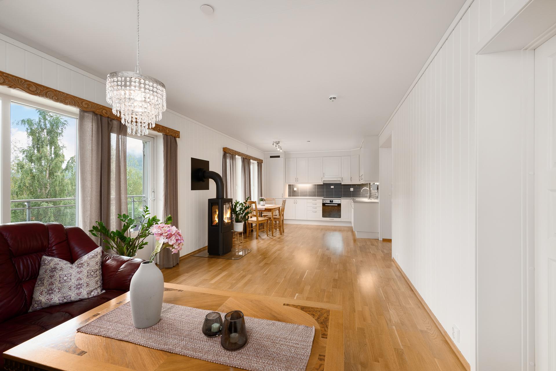 Leilighetsbygg oppført i 2015 med god standard og balansert ventilasjon.. Bilde nummer 2 av 3