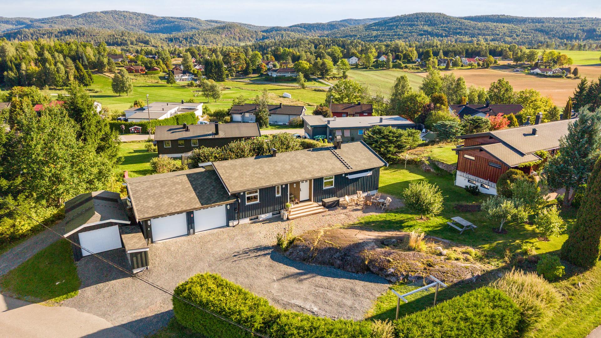 Velkommen til Odins Vei 2. Foto: Eivind Stensnes.. Bilde nummer 1 av 3
