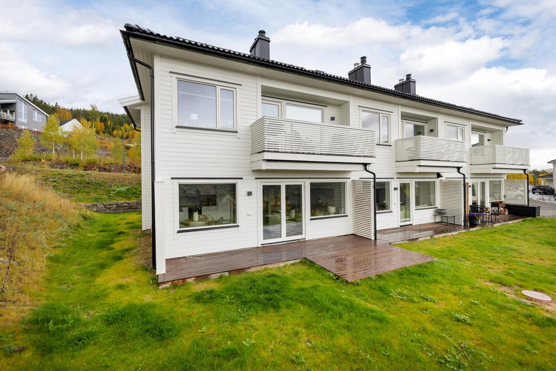 Velkommen til Klebersteinsveien 78C! Foto: Fotograf Normann foto AS.. Bilde nummer 1 av 3