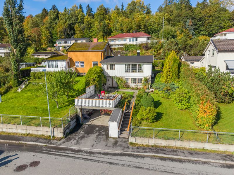 Høvdingvegen 54