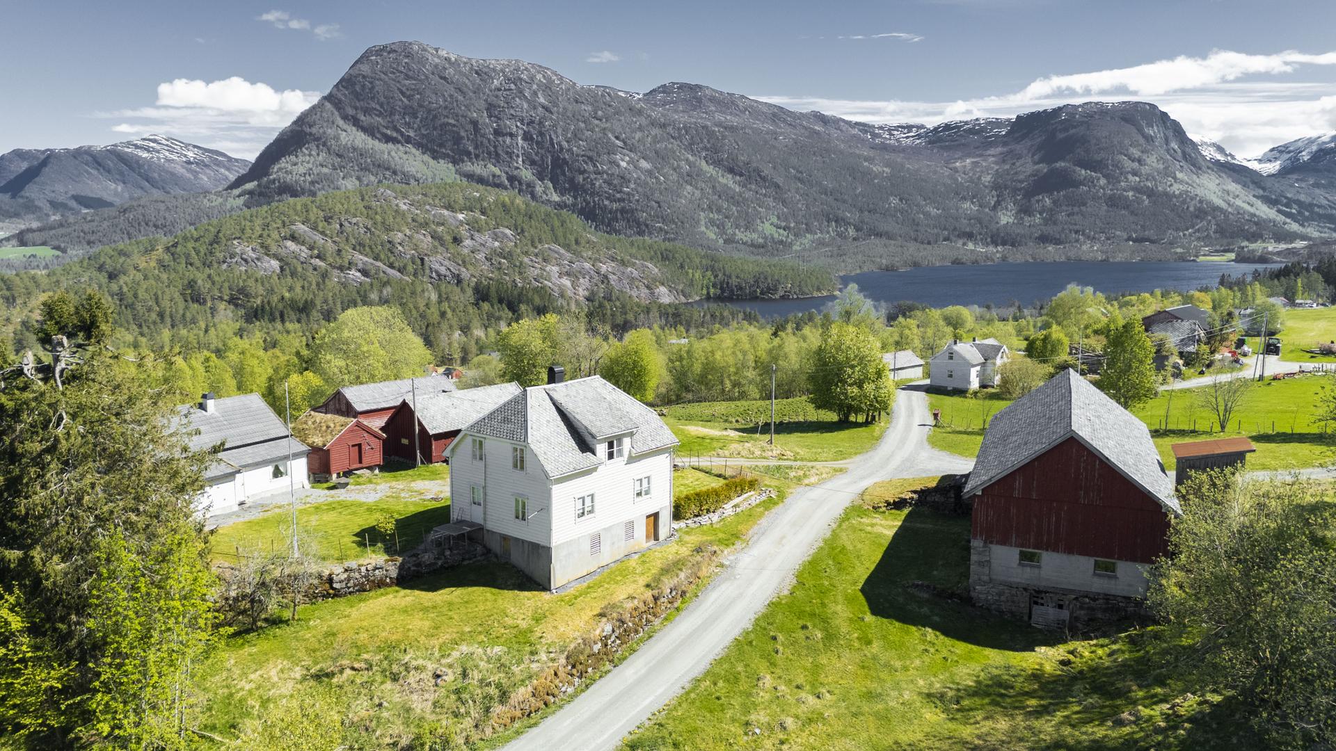 Velkommen til Aasen - presentert ved EiendomsMegler1 - Foto levert av Photoevent. Bilde nummer 1 av 3