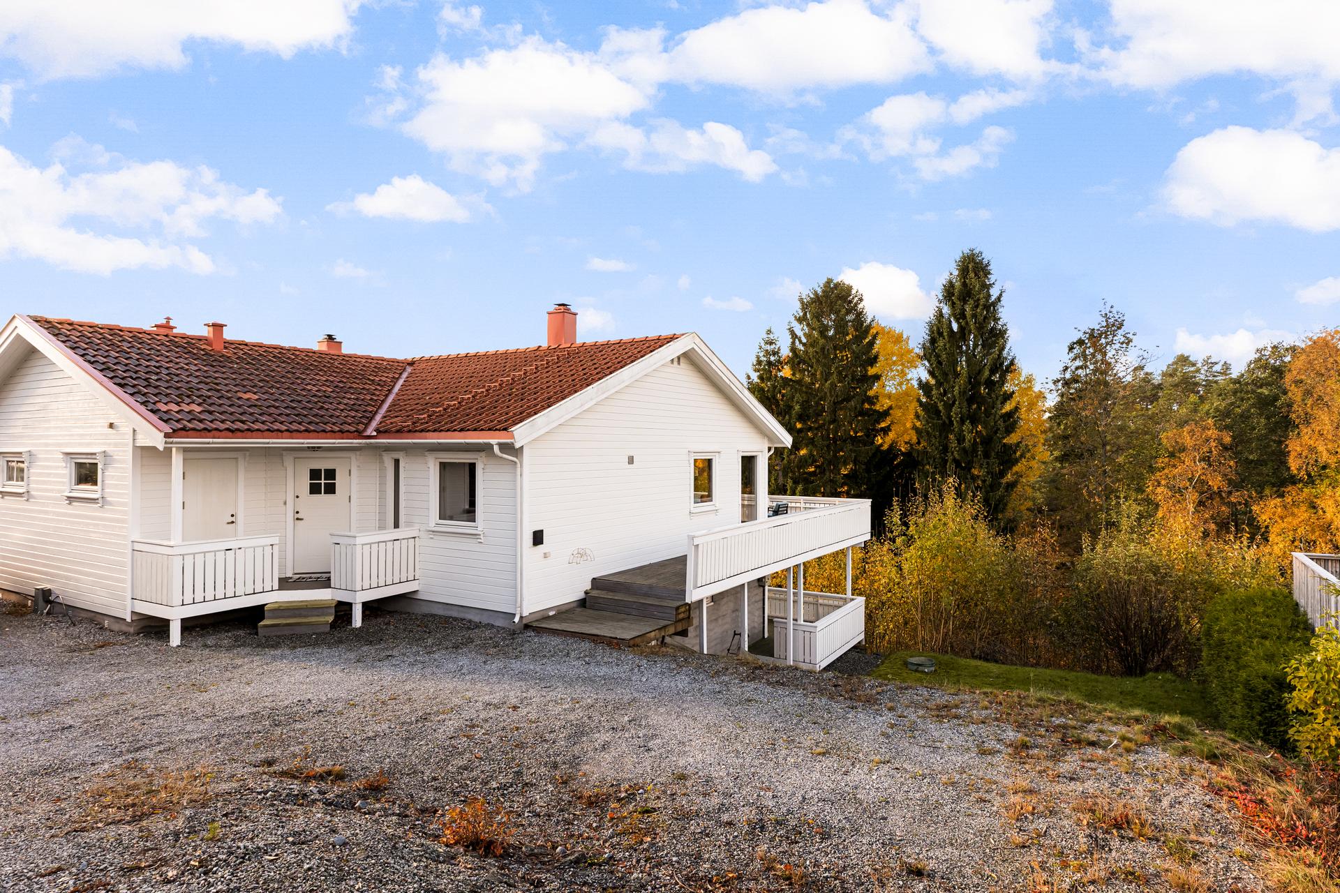 Velkommen til Frydenlundveien 46B! Foto: FOTOetcetera AS. Bilde nummer 1 av 3