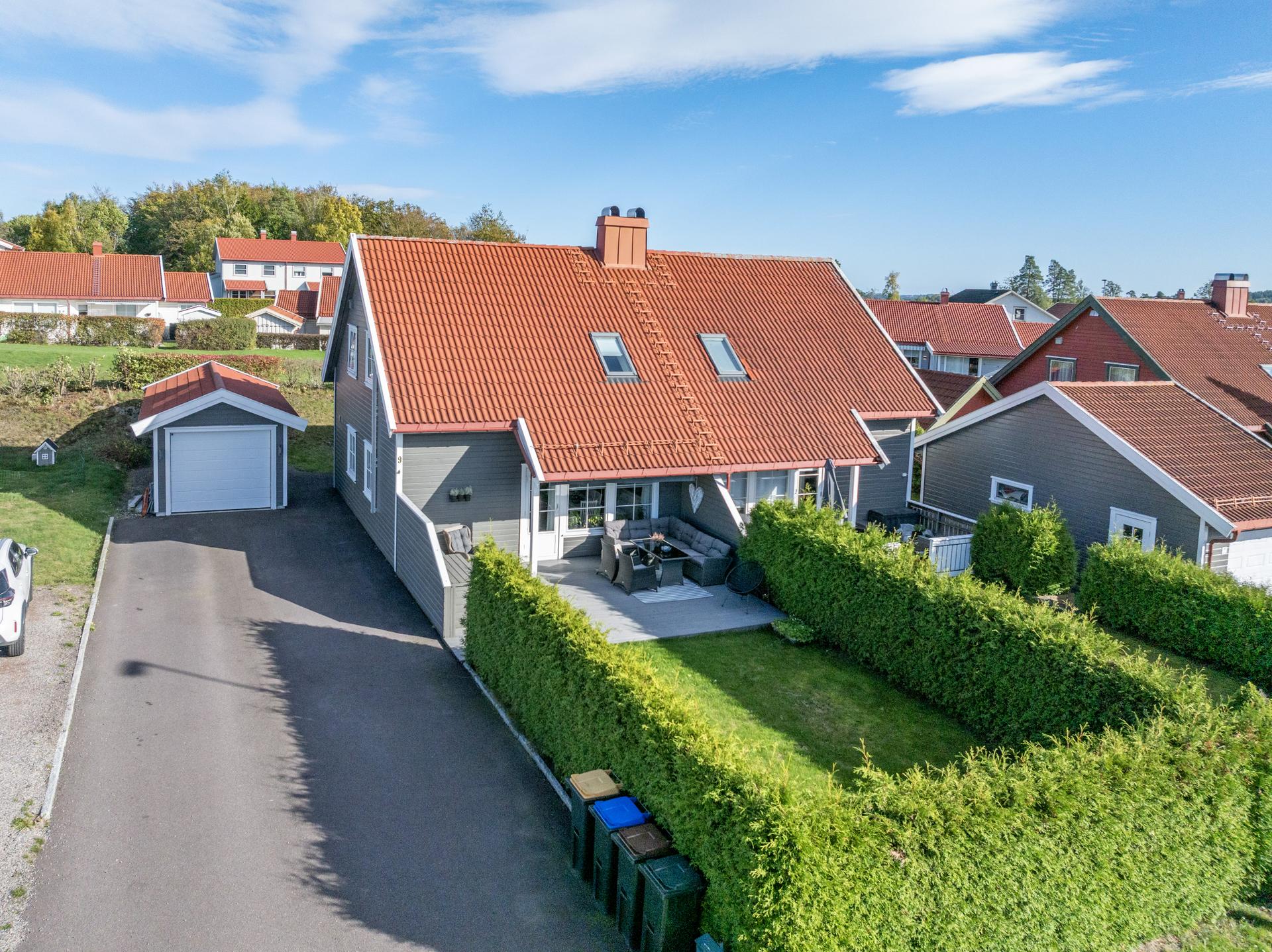Velkommen til Rogneveien 9. Foto: Kavli-Borge. Bilde nummer 1 av 3