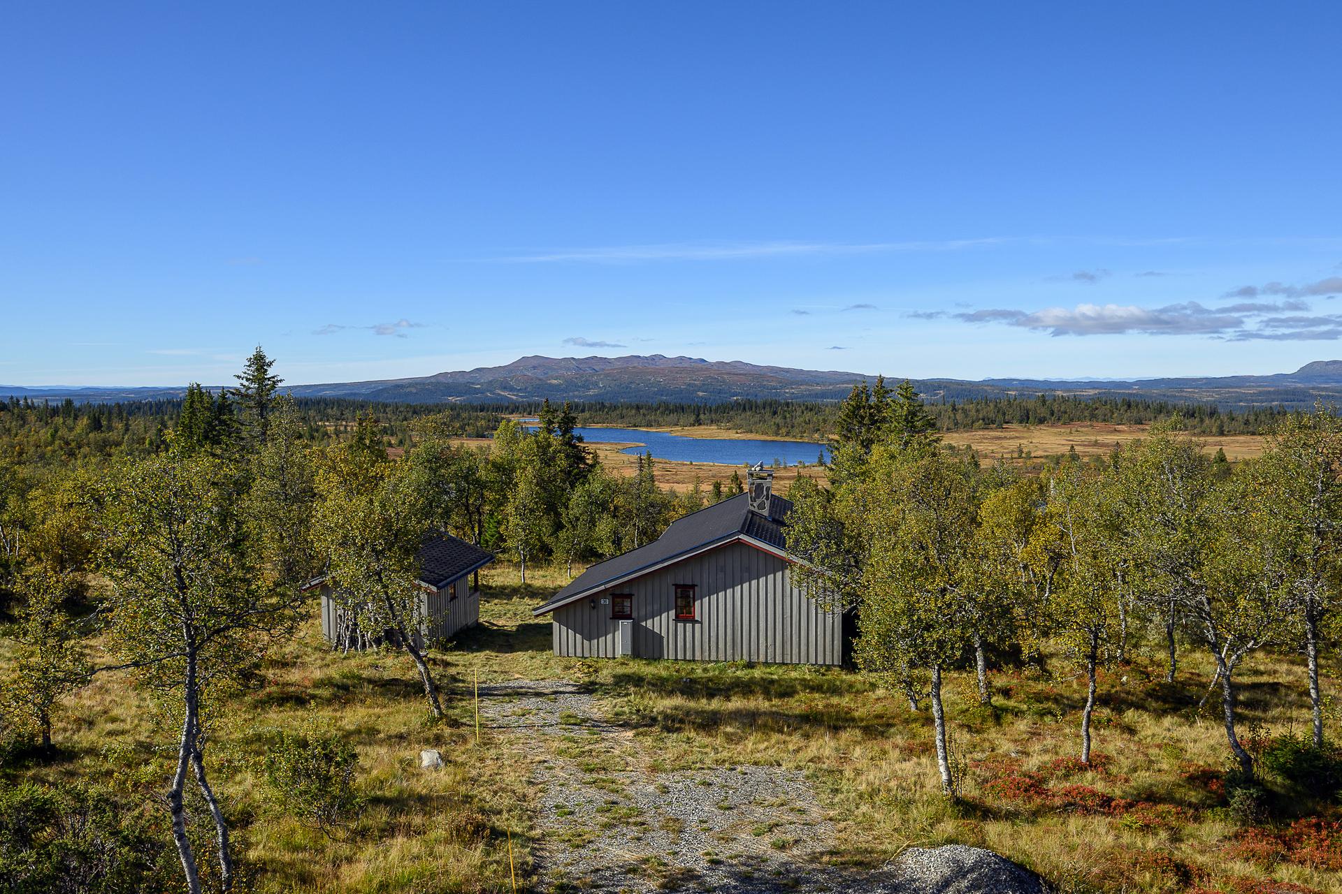 Velkommen til Hemtjønnvegen 36! Foto: Lars Marius Bækkevold.. Bilde nummer 1 av 3