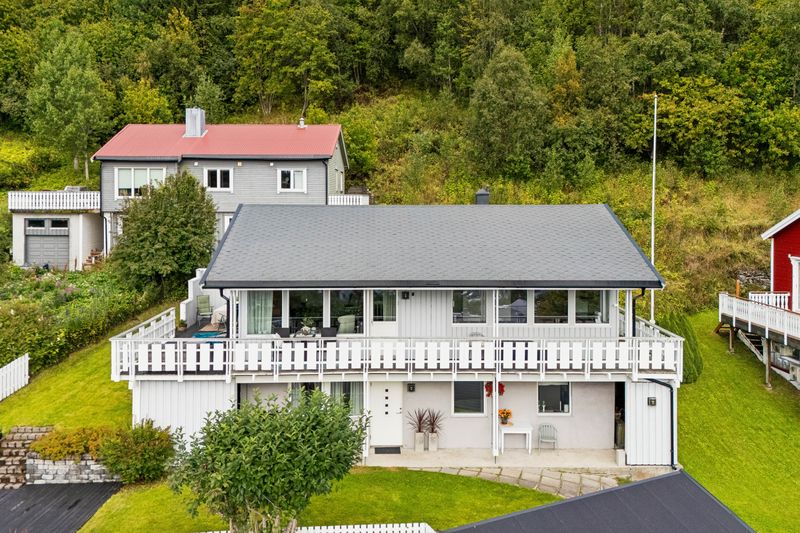 Skoltenstien 6