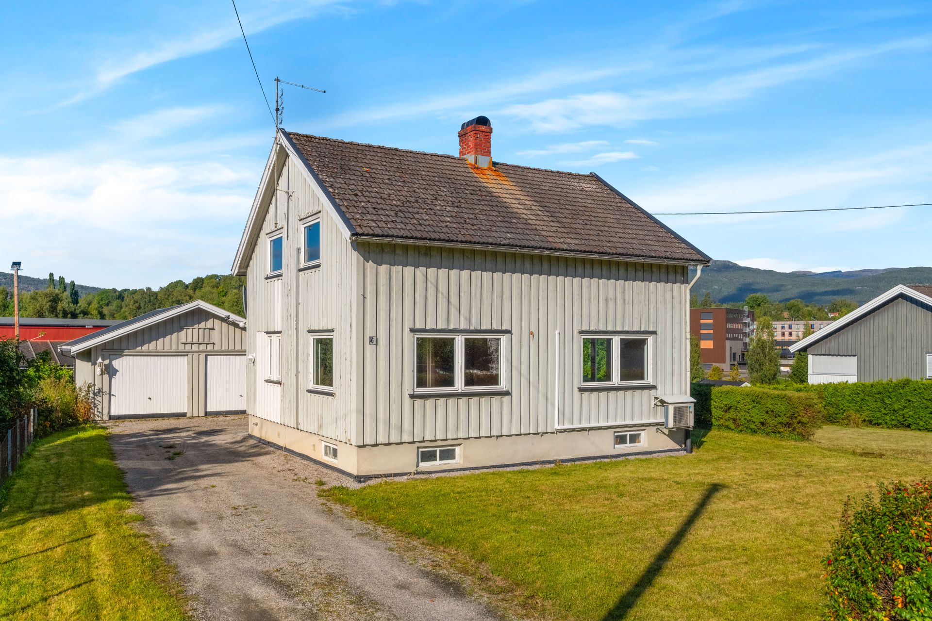 Eiendomsmegler 1 v/ Are Olsen presenterer Framstadvegen 6. Foto: Inbovi. . Bilde nummer 1 av 3