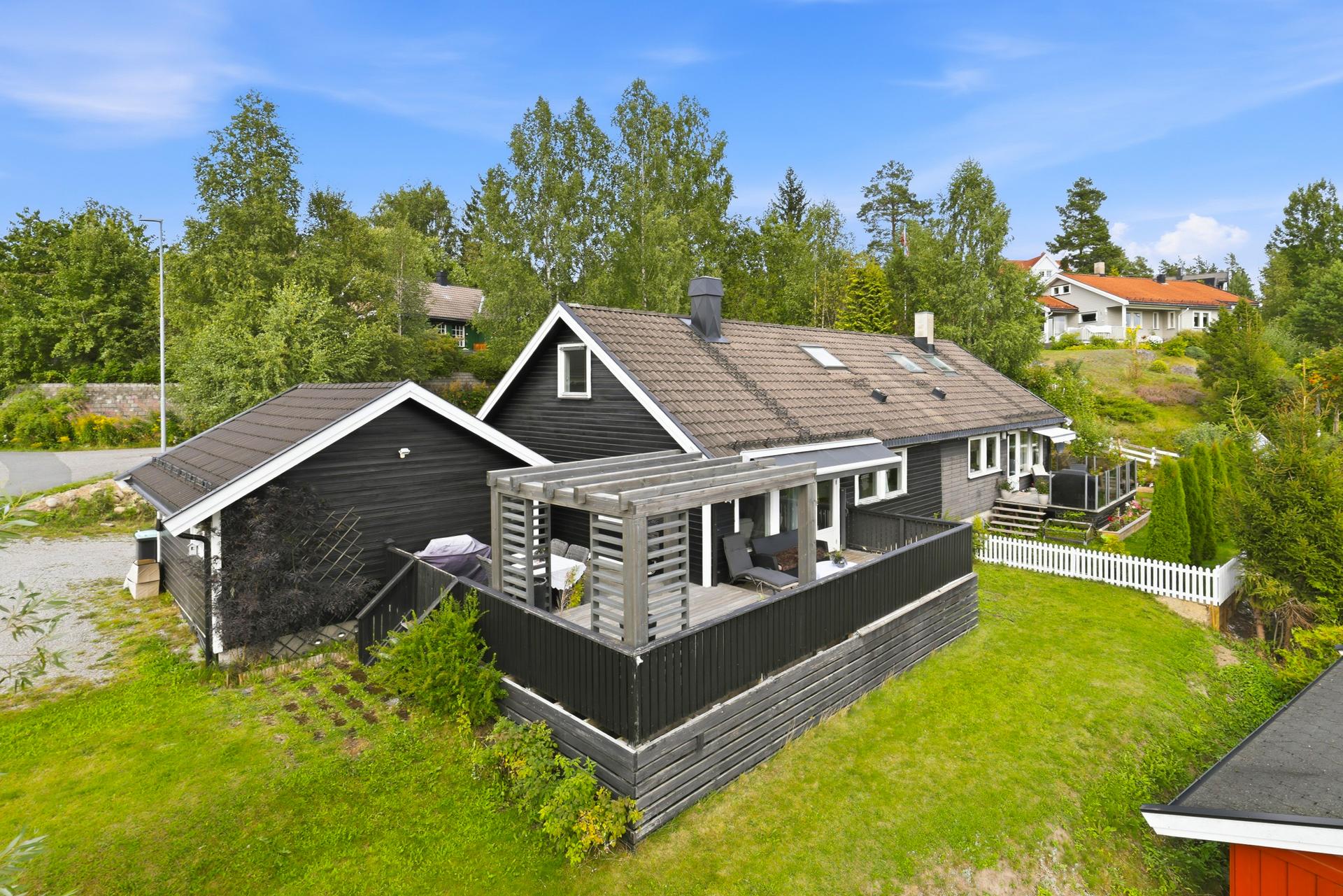 Velkommen til Brennhøgda 3A! Foto: Image Day AS. Jørgen Sørebø. Bilde nummer 1 av 3