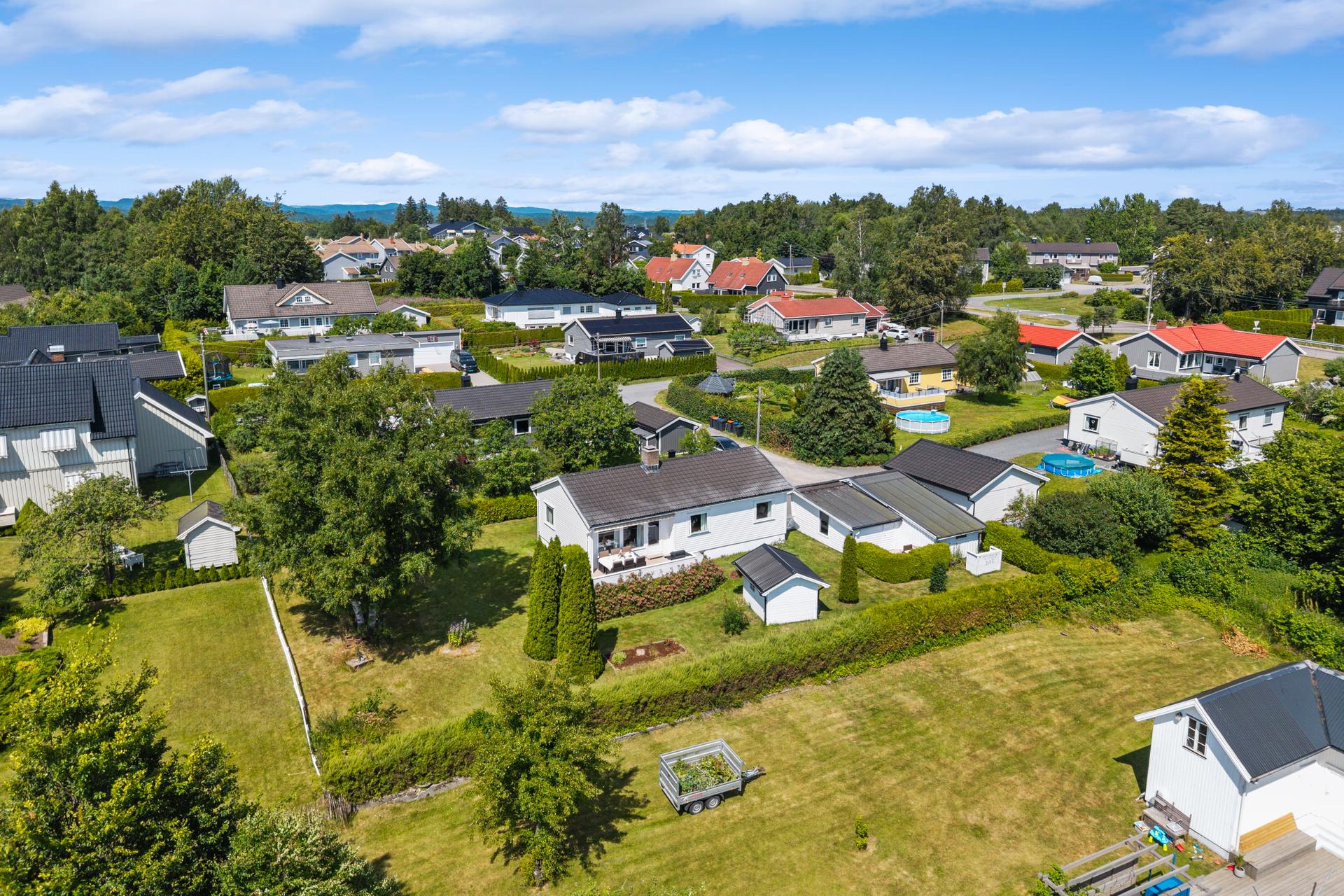 Velkommen til Haugarveien 8. Foto: Paul S. Turmer.. Bilde nummer 1 av 3