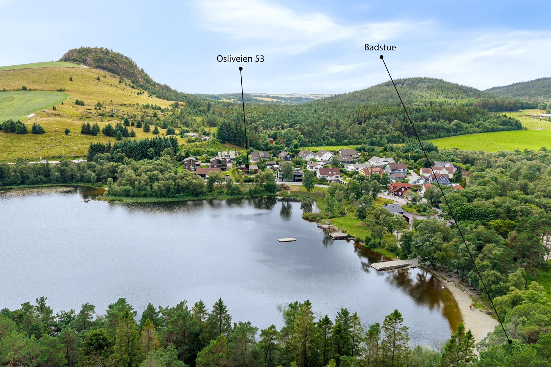 Fantastiske omgivelser inkluderer natur på alle kanter og badstue med bad i Bråsteinsvatnet.. Bilde nummer 3 av 3