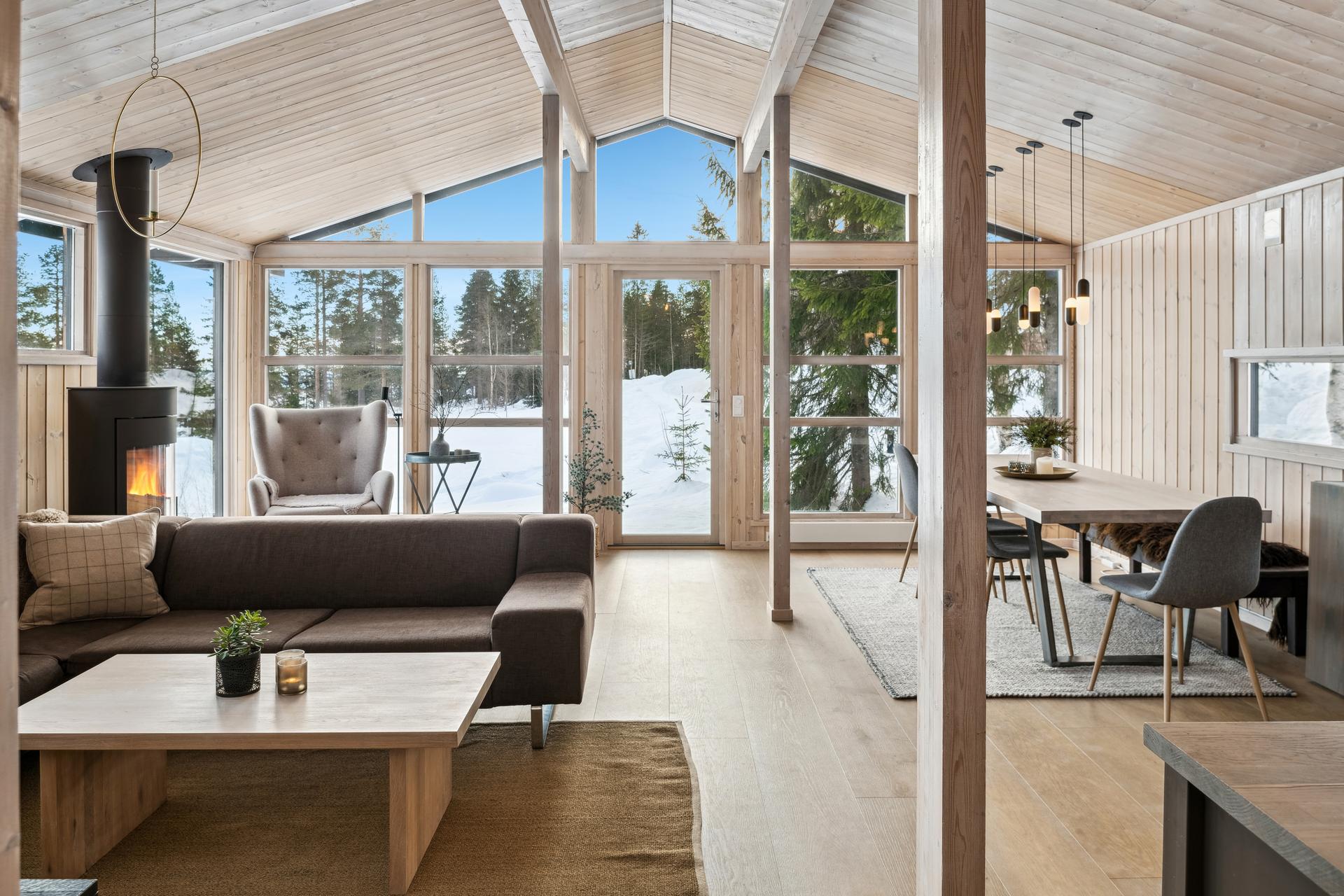 Gjennomført stil med fokus på kvalitet og design. Bilde nummer 2 av 3