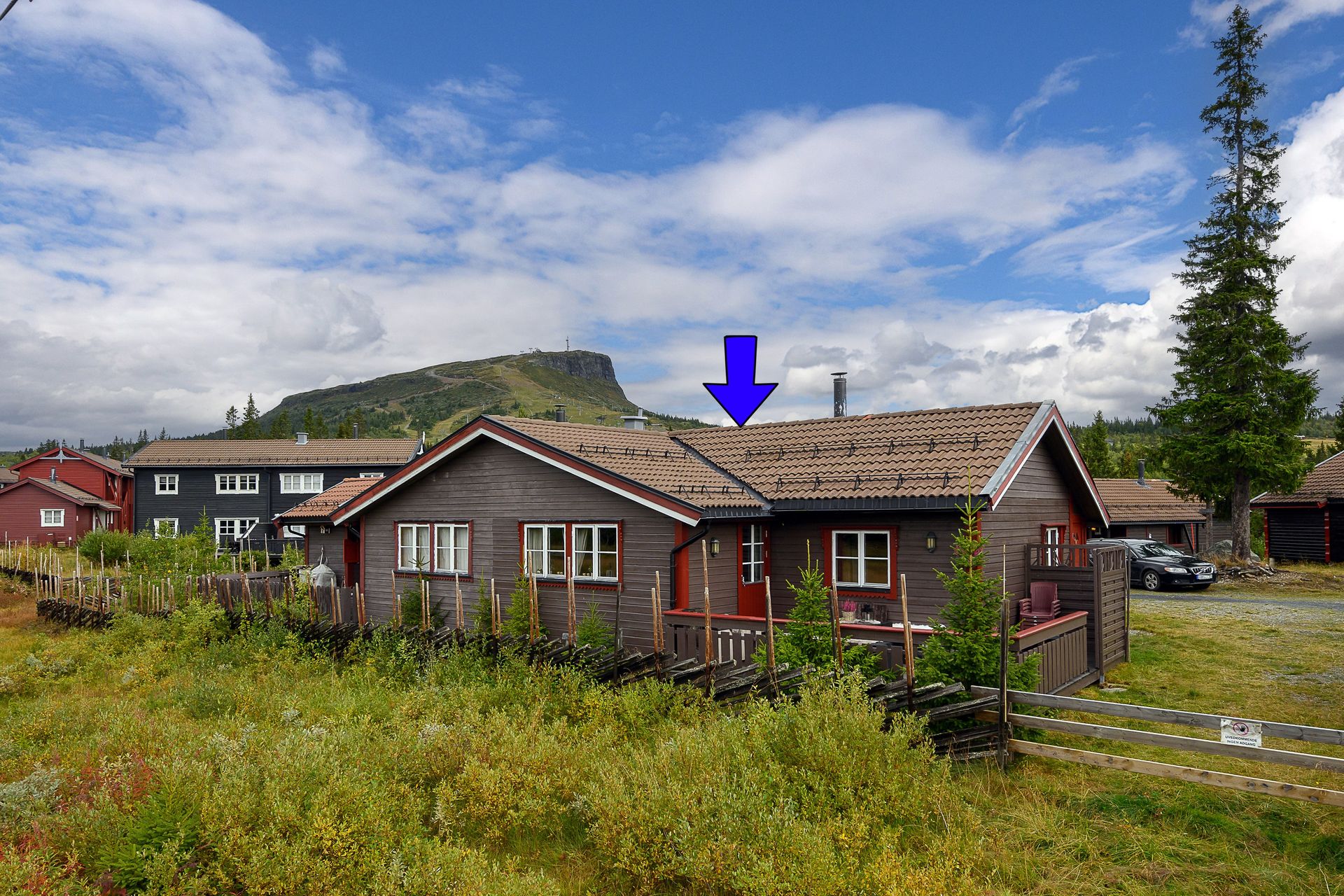 Velkommen til Fjellandsbyen 74A! Foto: Lars Marius Bækkevold. Bilde nummer 1 av 3