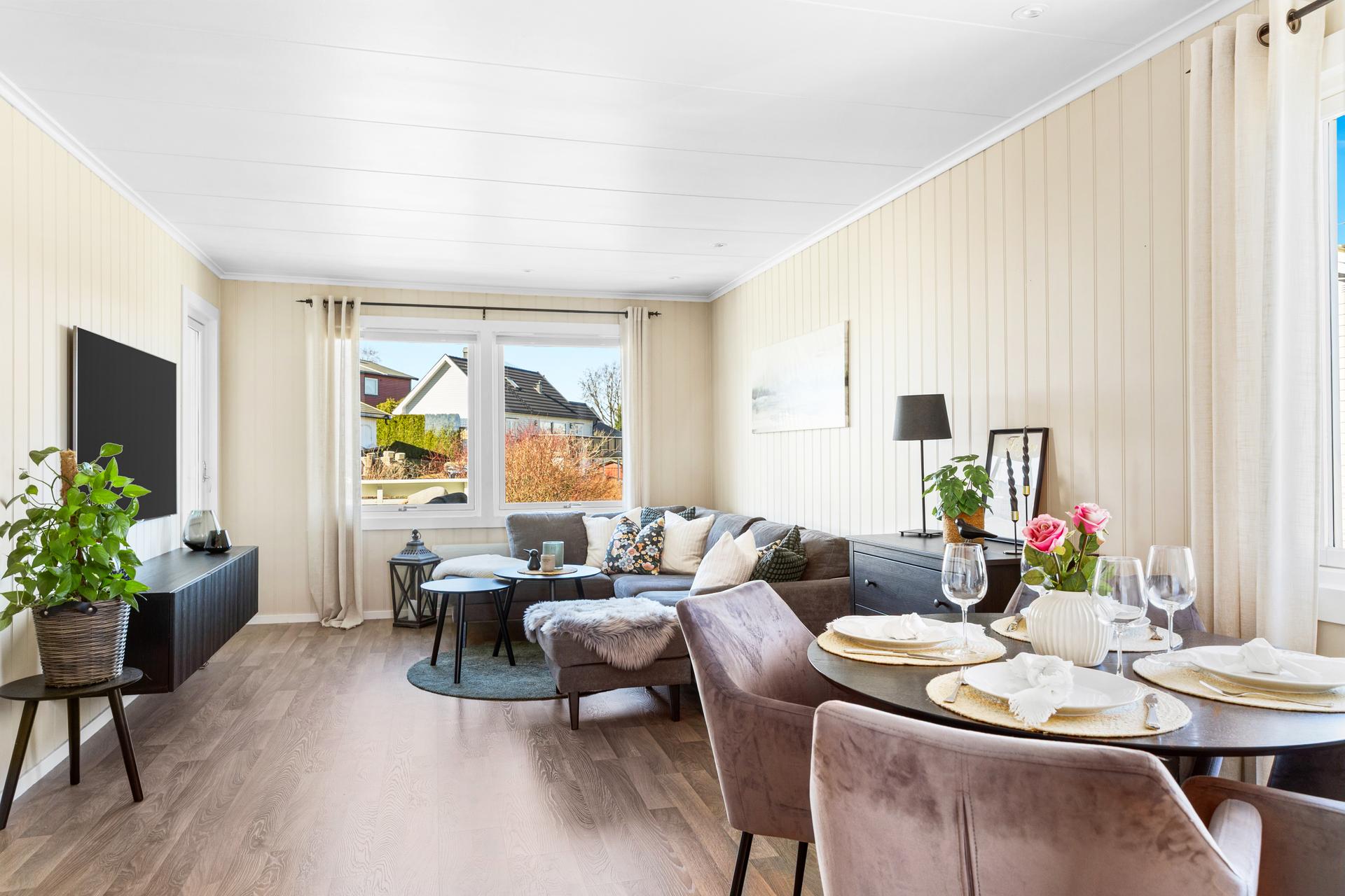 Velkommen til Holtenga 1! Presentert av EiendomsMegler1 ved Maximilian Aslaksen. Foto: FOTO Etcetera AS.. Bilde nummer 1 av 3