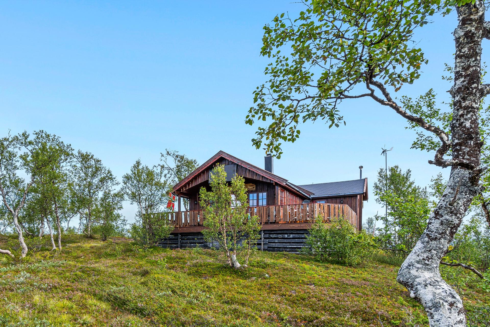 Velkommen til Trollhaugan 34 - Presentert av Eiendomsmegler1 Nord-Norge. Bilde nummer 1 av 3