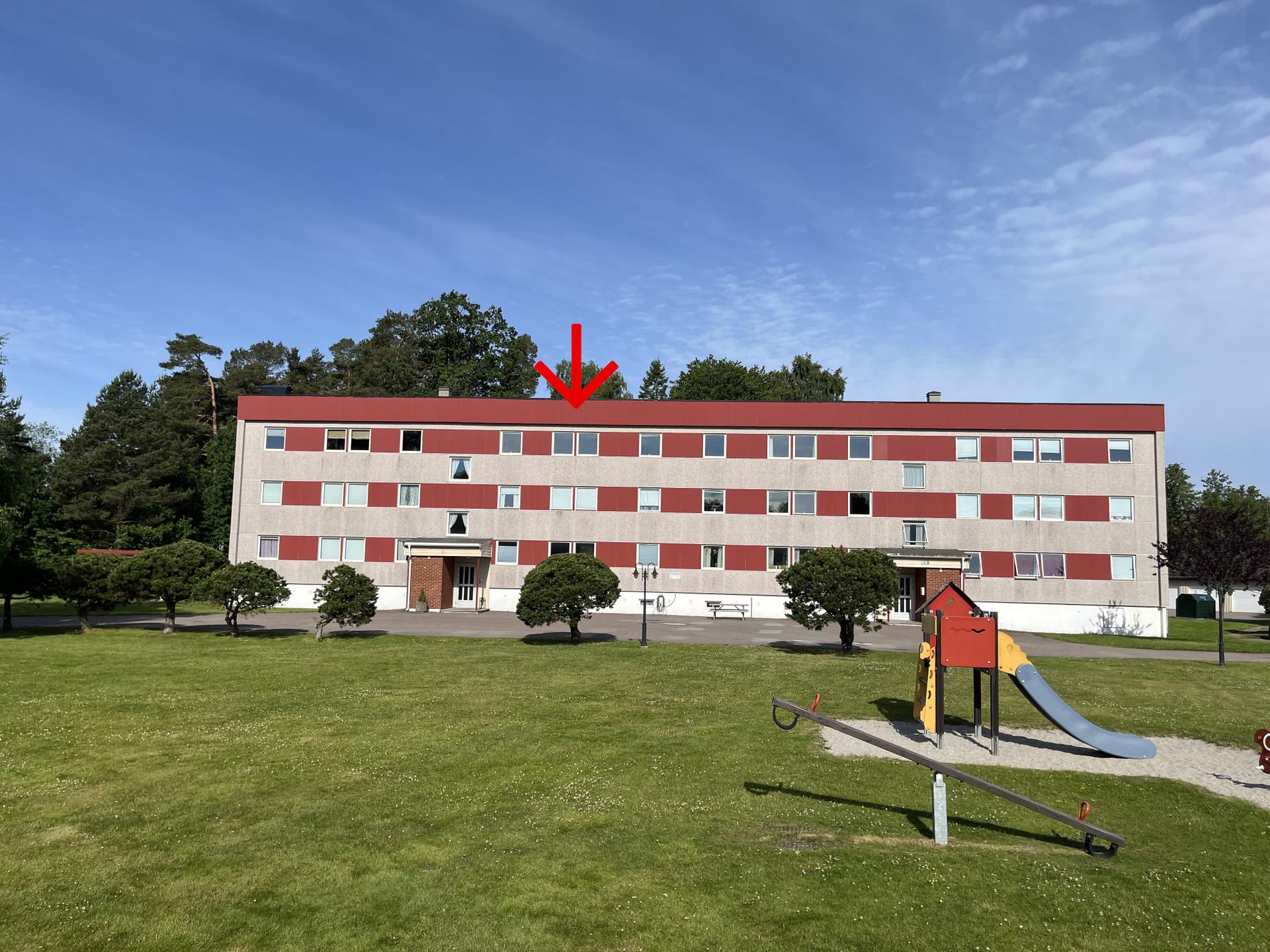 Stor, tiltalende og oppgradert leilighet beliggende i 3. etasje i et attraktivt og veletablert borettslag tilknyttet Breidablikk I Borettslag. . Bilde nummer 2 av 3