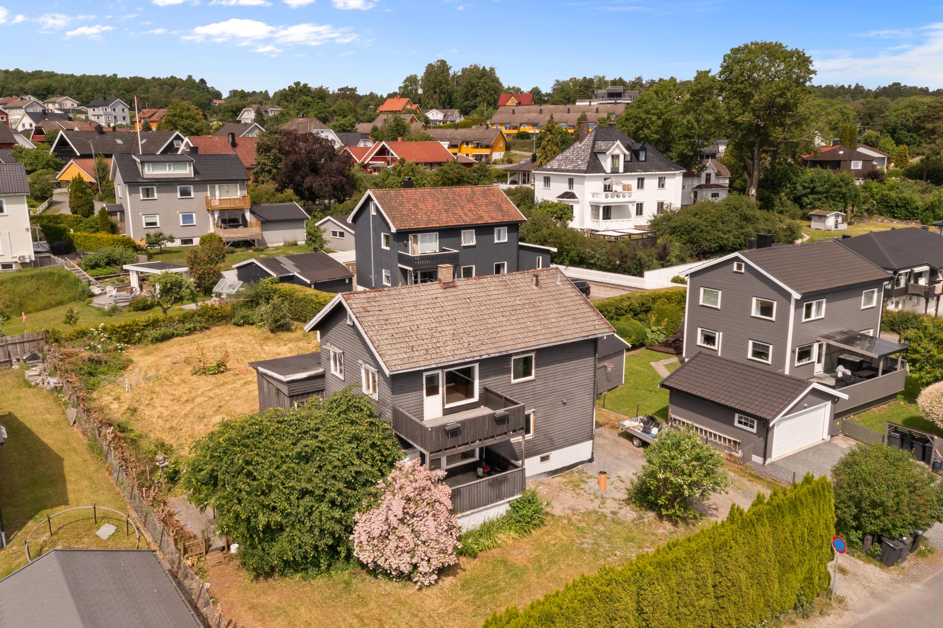 Hel tomannsbolig i hyggelig nabolag.. Bilde nummer 2 av 3
