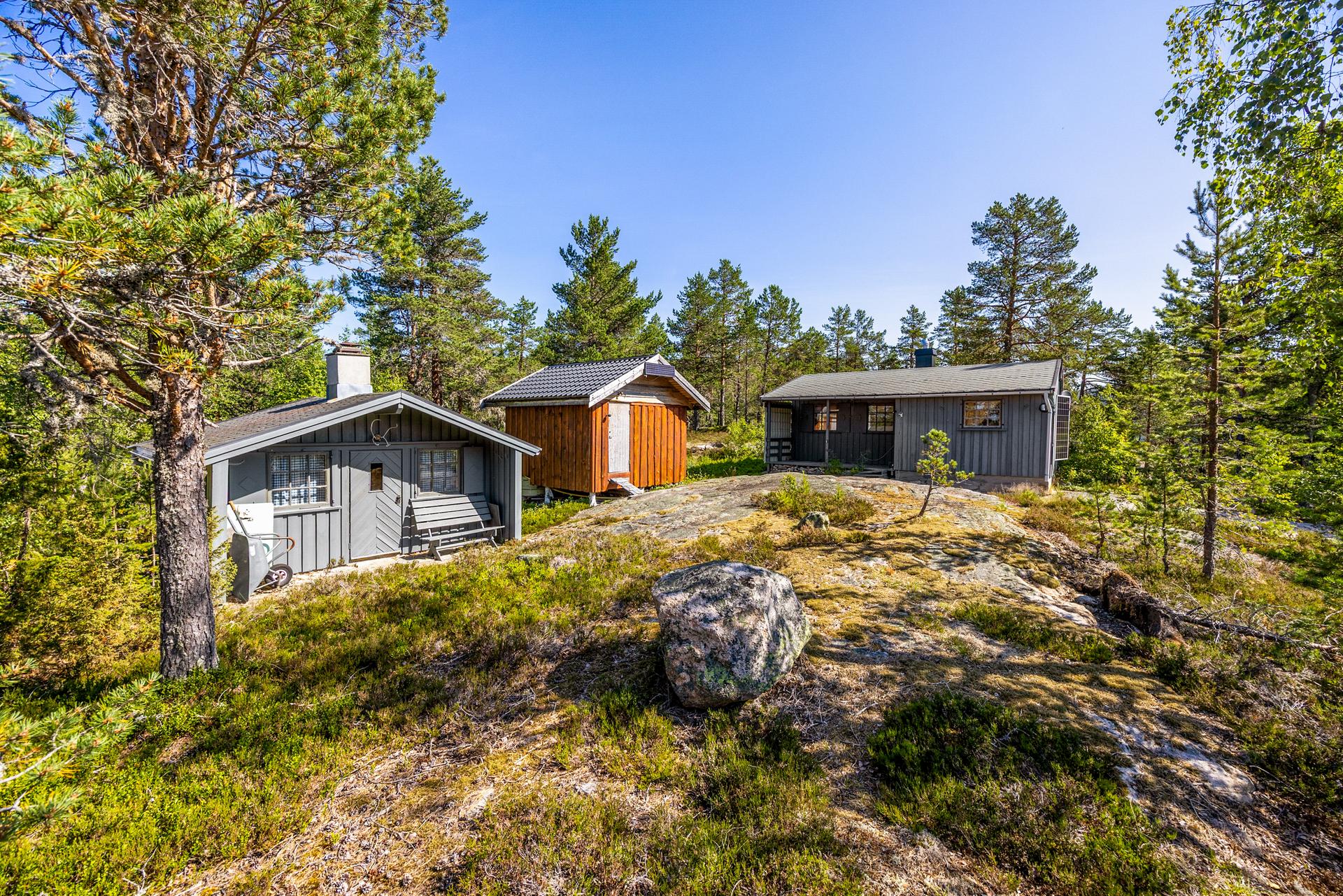 EiendomsMegler1 ved Halvor Østerli presenterer Fyresdalsvegen 3809!                Foto Inbovi . Bilde nummer 1 av 3