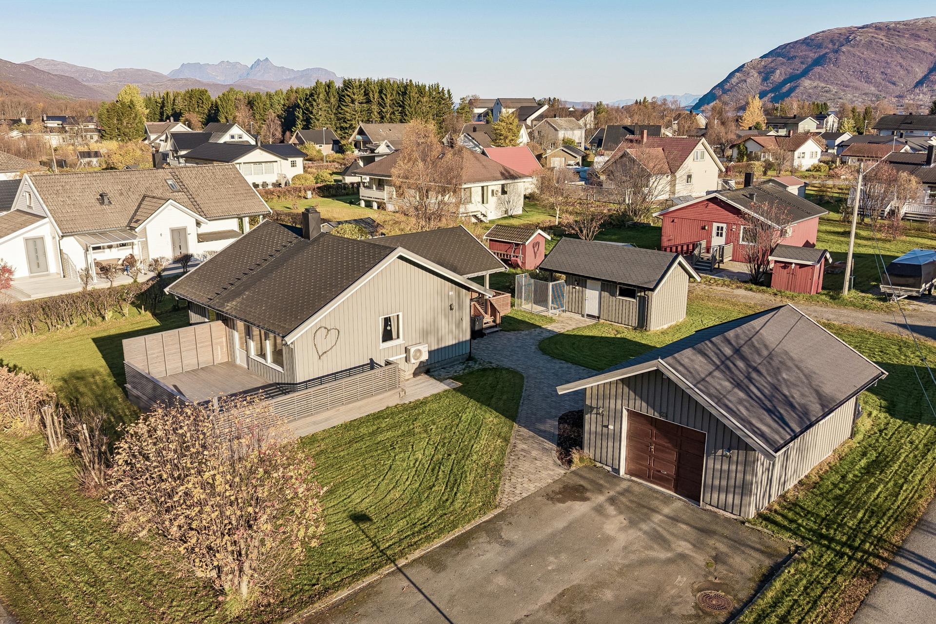 Drone. Bilde nummer 1 av 3