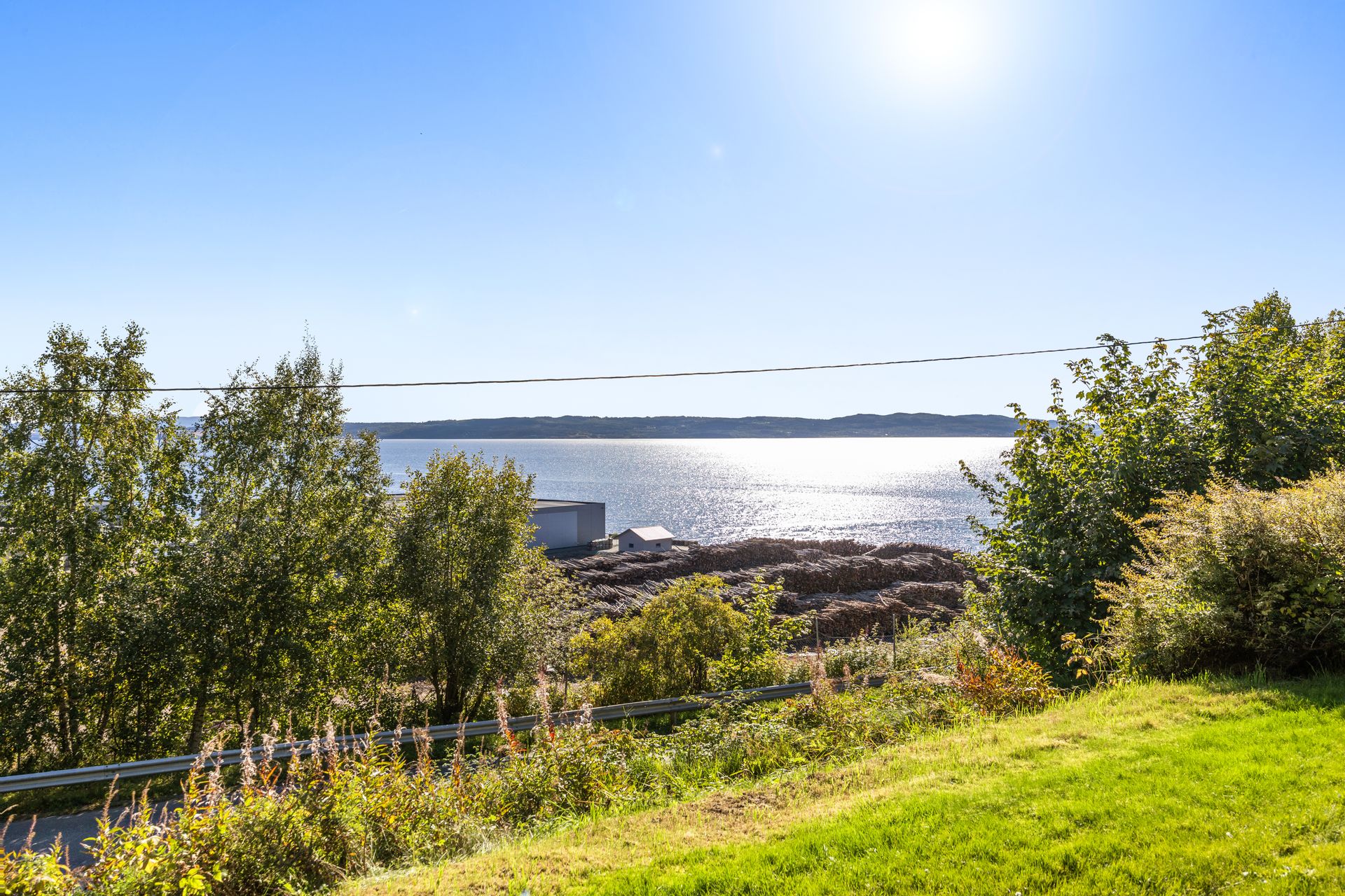 Eiendommen har en flott utsikt! . Bilde nummer 3 av 3