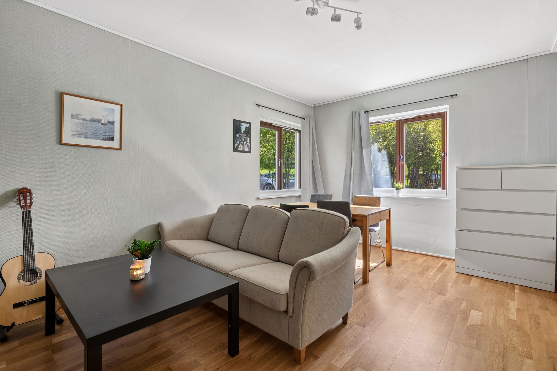 Her bor du i en sjarmerende 3- roms leilighet på 68m² BRA sentralt i Trondheim.. Bilde nummer 3 av 3