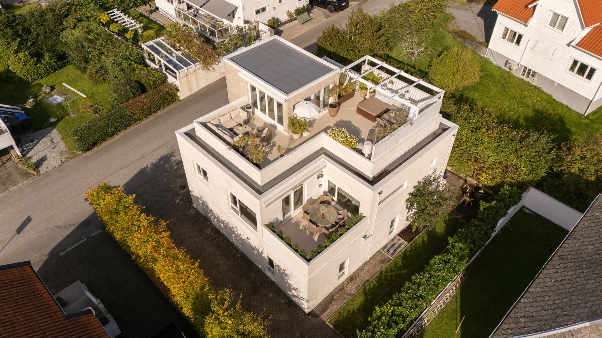 Velkommen til Marcus Thranes Gate 3, presentert av eiendomsmegler Rami Herz. Foto: Panomaxstudio Arslan. Bilde nummer 1 av 3