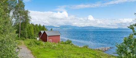 Nausttomt Furneset, VESTNES - Flere