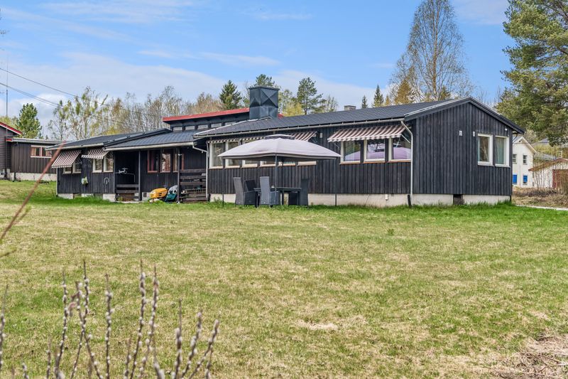 Skogveien 16