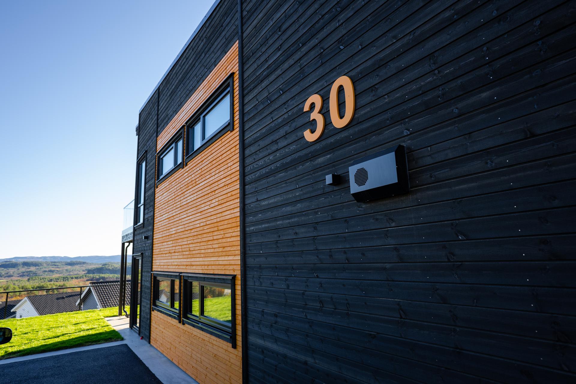 Velkommen til Røymyrveien 30B - H0201! Foto: Eirin Hyllmark. Bilde nummer 1 av 3