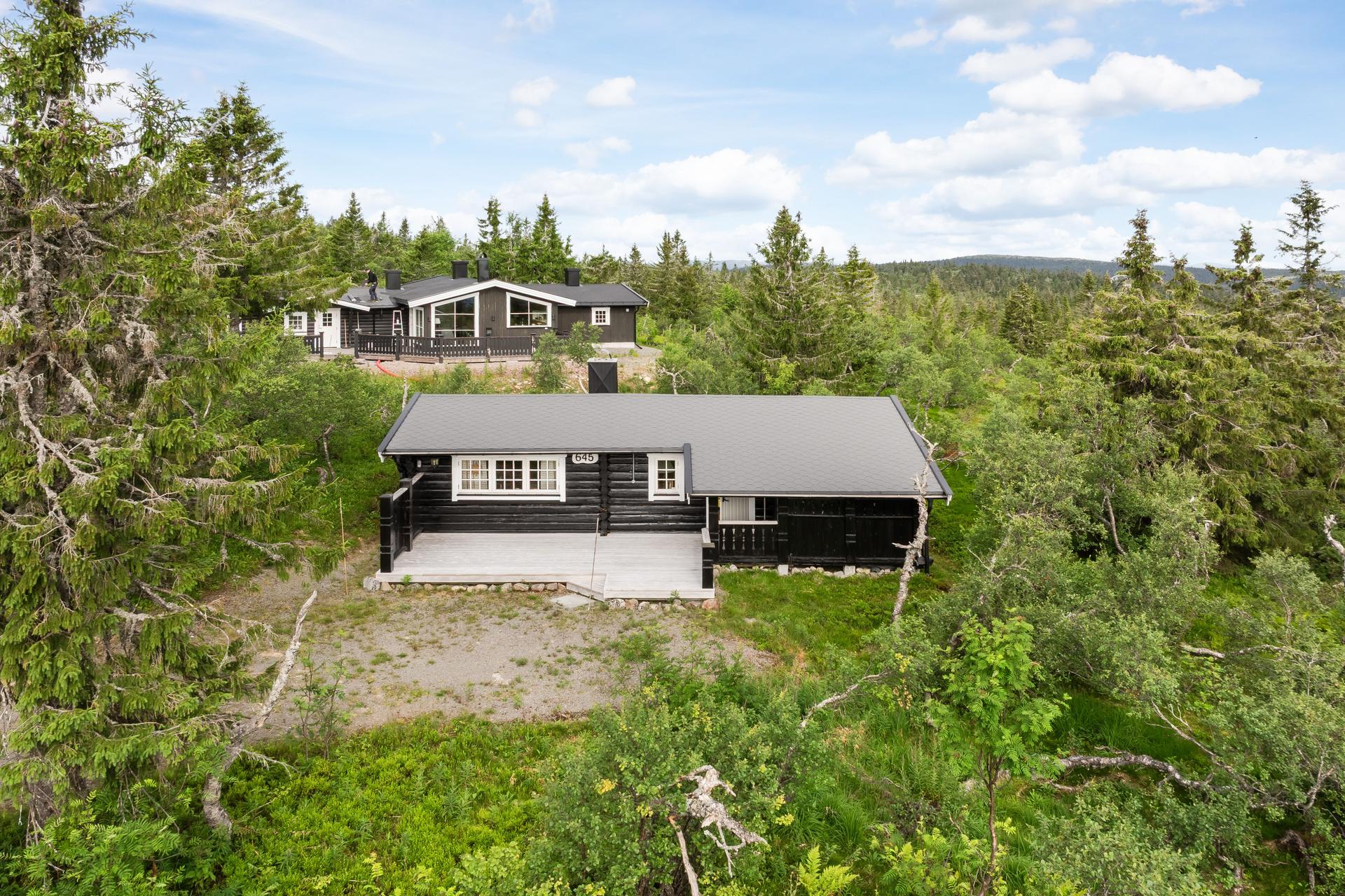 Velkommen til Fageråsen 645. Foto: Husfoto. Bilde nummer 1 av 3