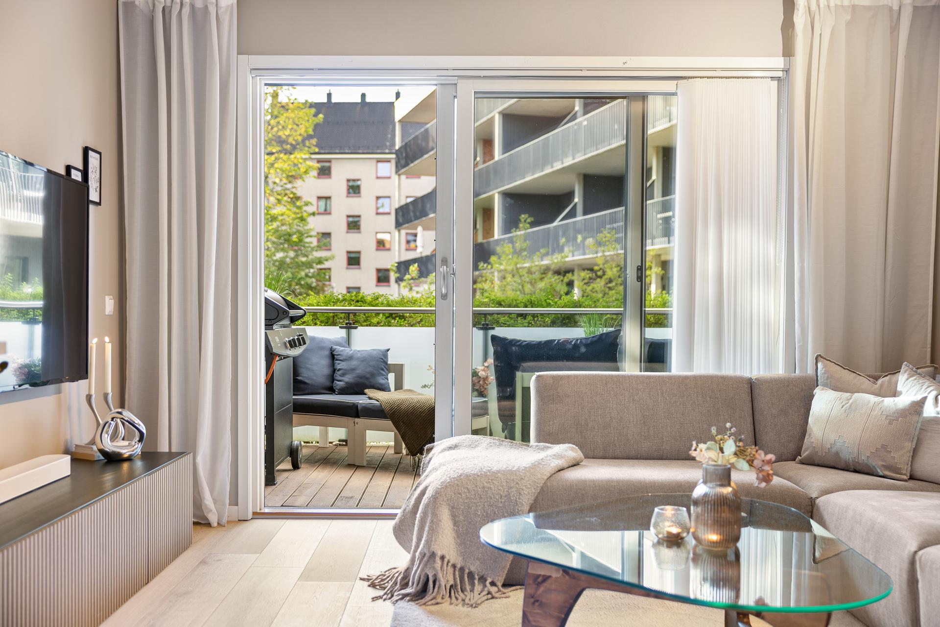 En 2-roms leilighet med sentral beliggenhet på populære Lilleby.. Bilde nummer 2 av 3