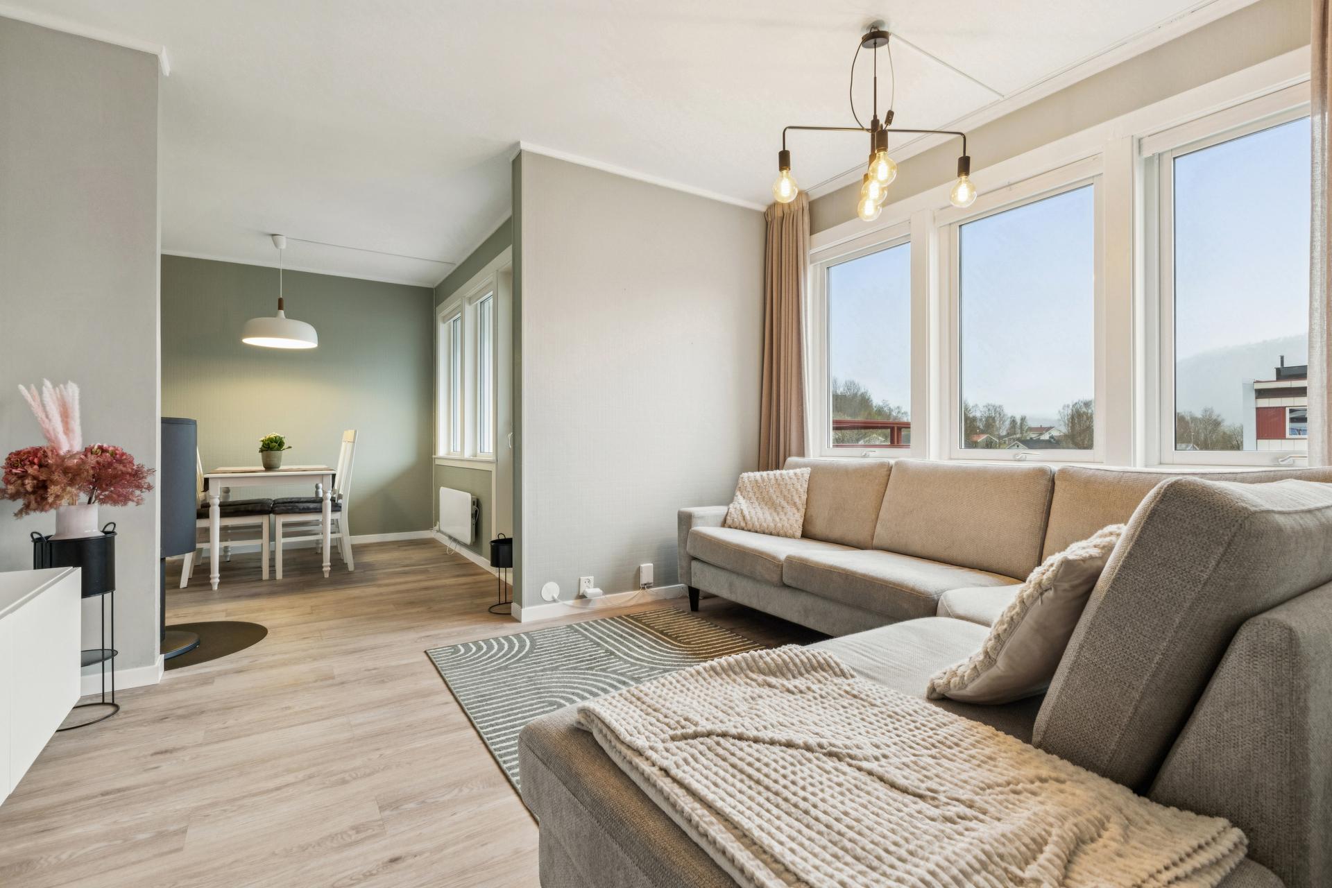 Velkommen til Nermovegen 8B! Foto: EFKT. Bilde nummer 1 av 3