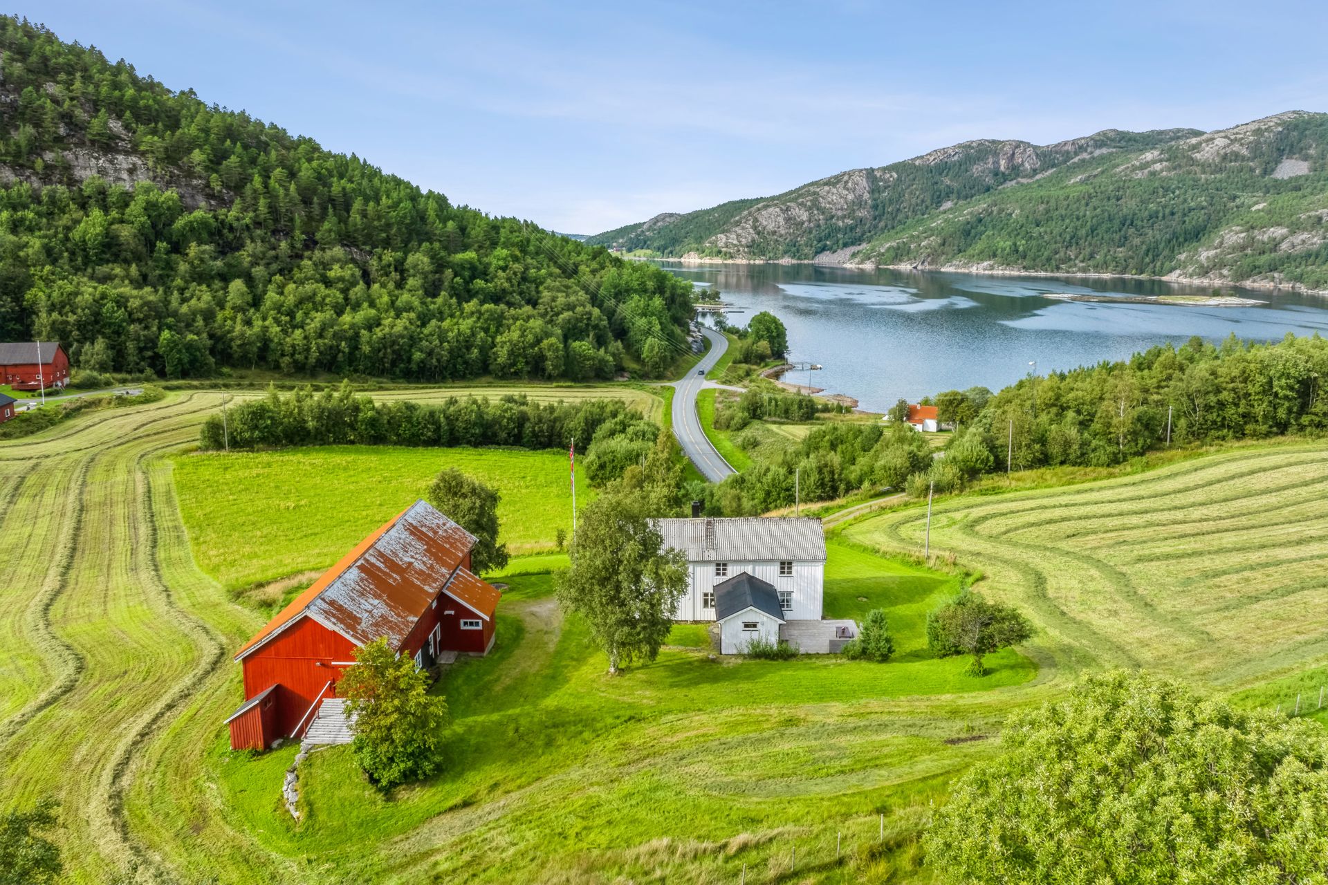 Snillfjordsveien 4117- Røssvika