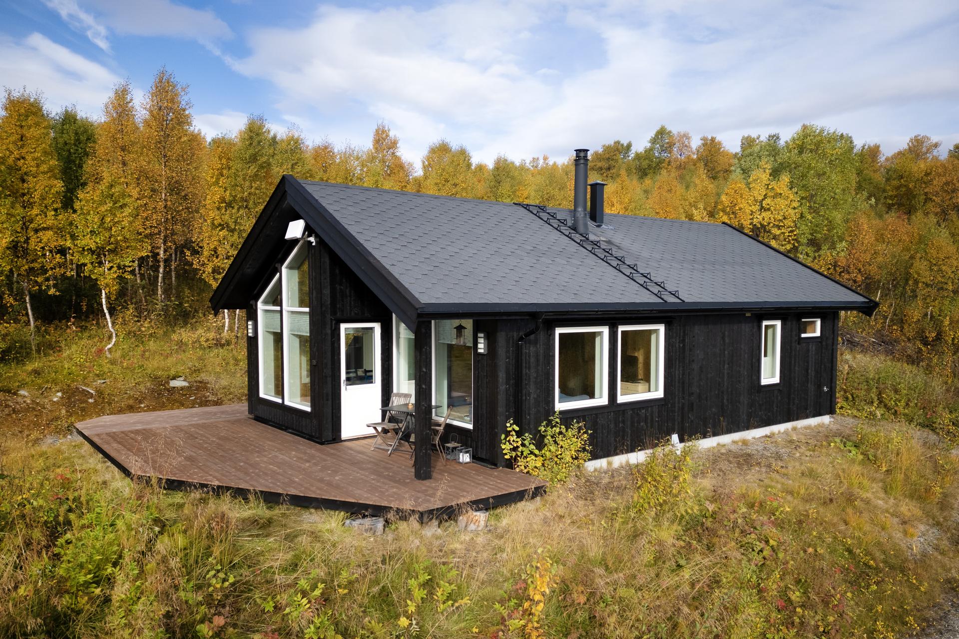 Per Hårstad v/Eiendomsmegler 1 har gleden av å presentere Nerskogen Hyttegrend 258! Foto: Ludvig Killingberg. . Bilde nummer 1 av 3