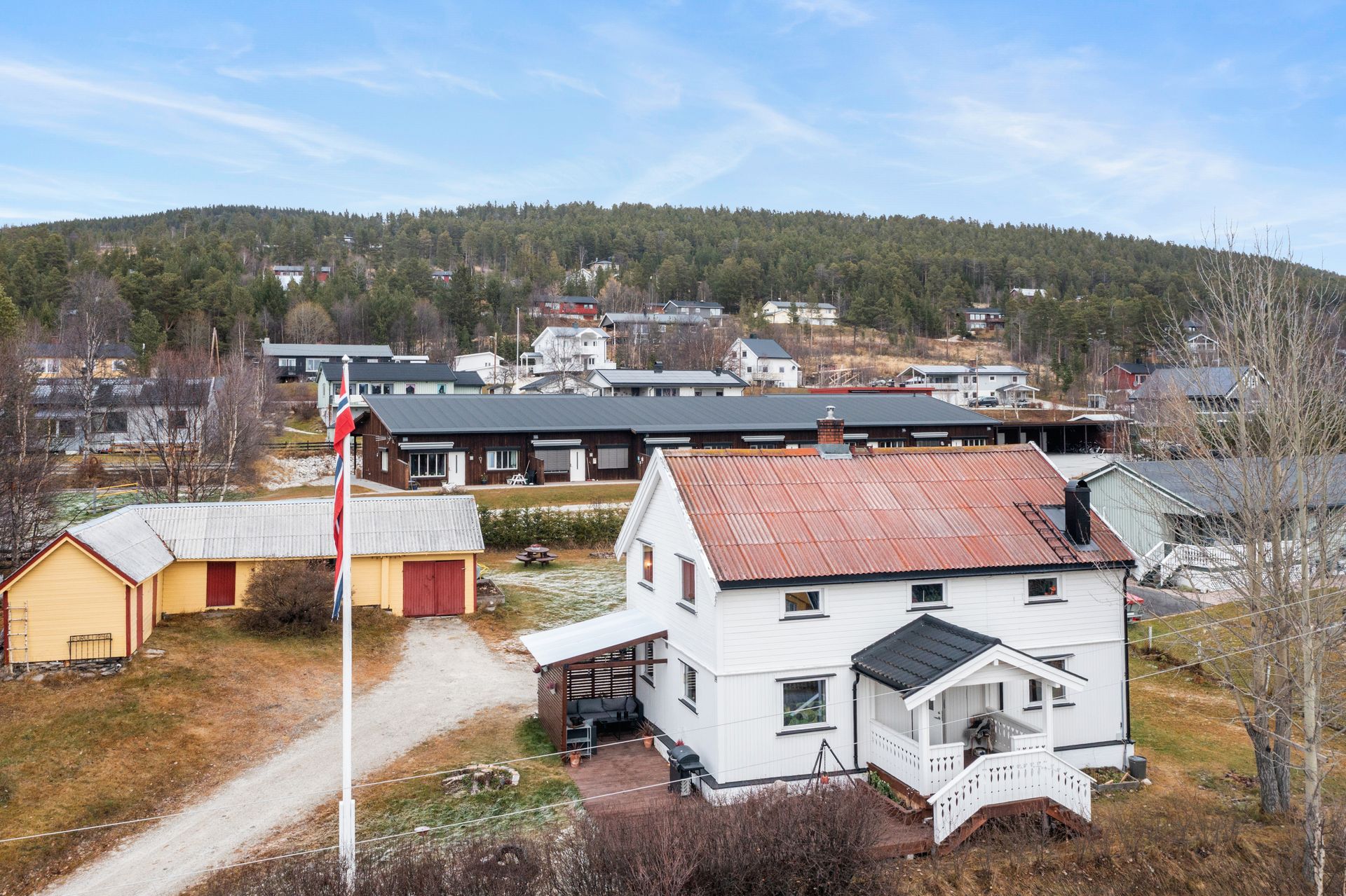 Velkommen til Liavegen 14!. Bilde nummer 1 av 3