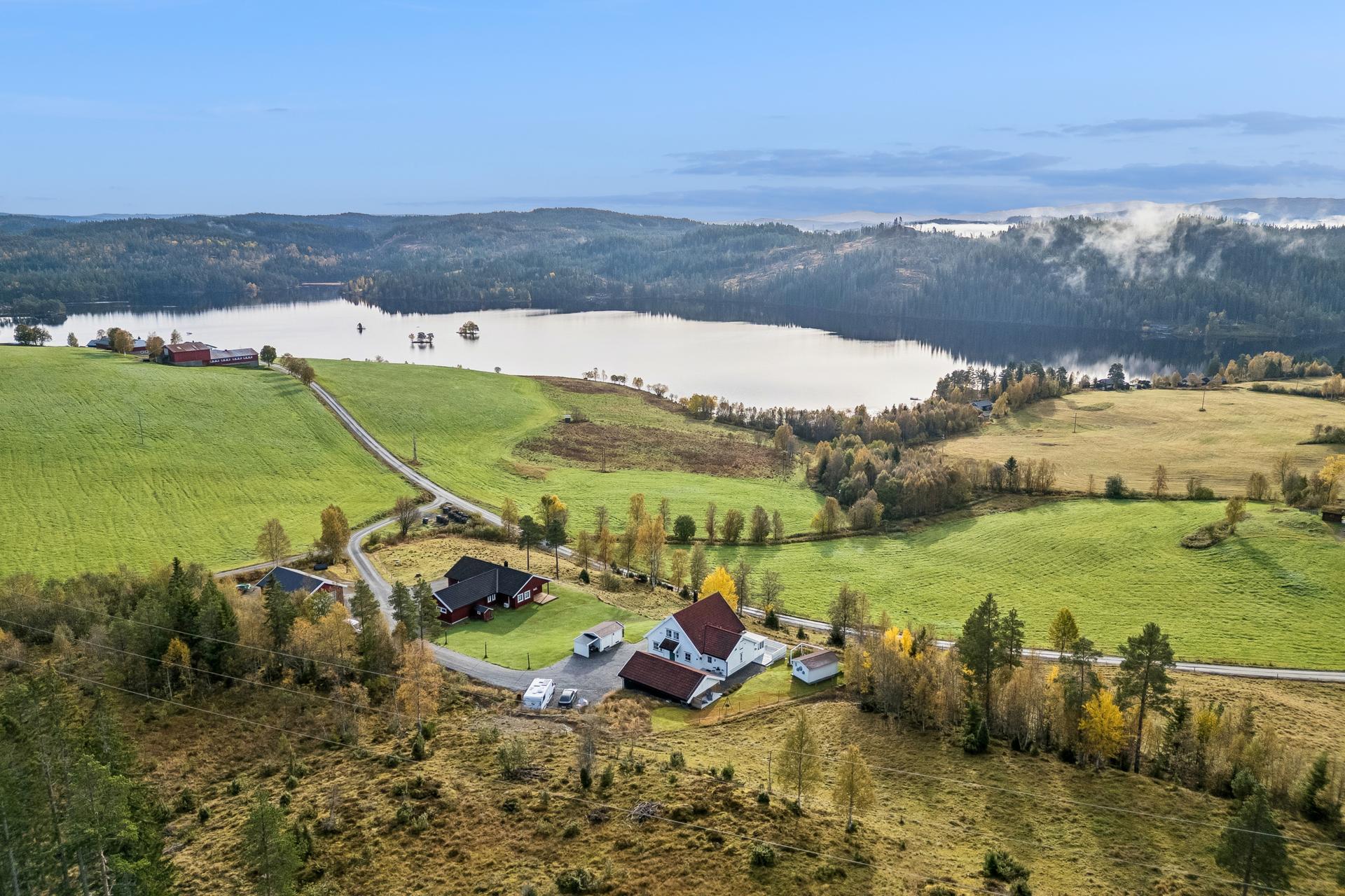 Dronefoto. Bilde nummer 2 av 3