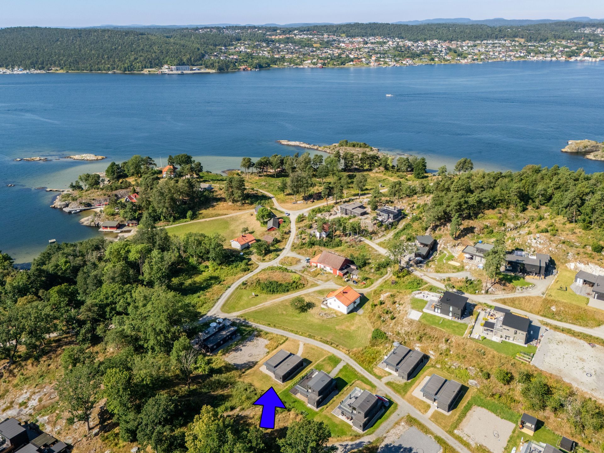 Eiendomsmegler Espen Thoresen presenterer Bjørkøya 370! 
Foto: Inbovi. Bilde nummer 1 av 3