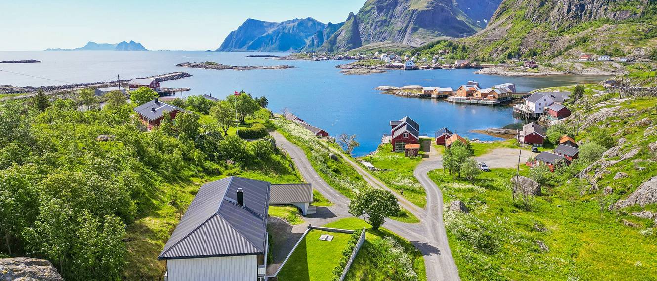 Apartment in Sørvågen, Tind - View 4