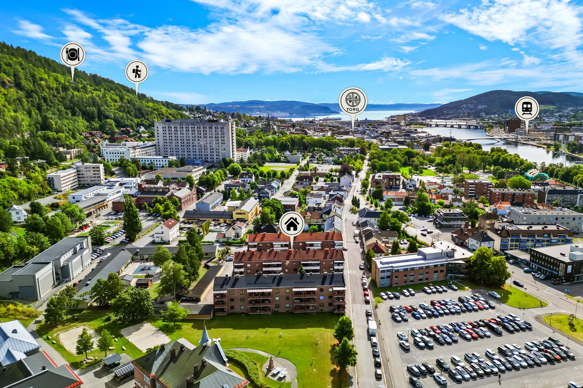 Meget sentral beliggenhet på Bragernes. Pendlervennlig med gangavstand til både buss og tog.. Bilde nummer 2 av 3
