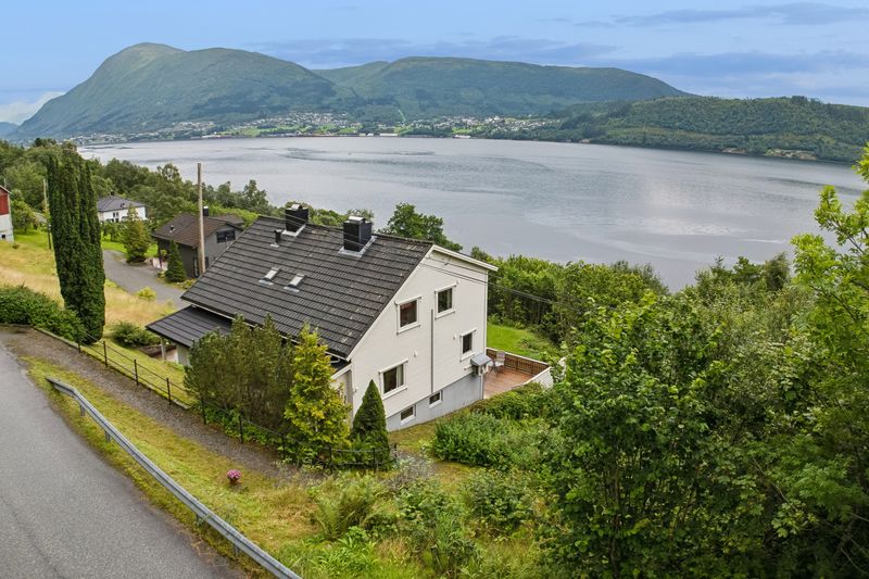 Hagevegen 53