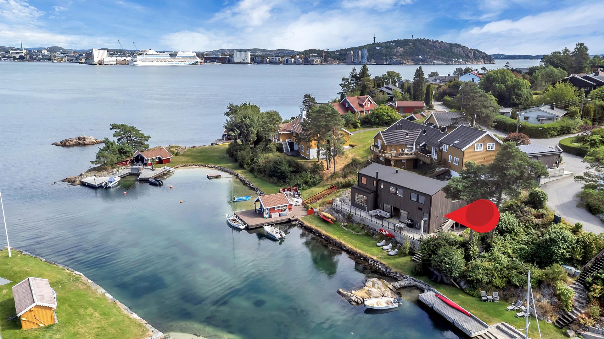 Velkommen til Svanedamsveien 56B | Presenteres v/eiendomsmegler Kjell-Arne Arnesen | Foto: Stein Olsen. Bilde nummer 2 av 3