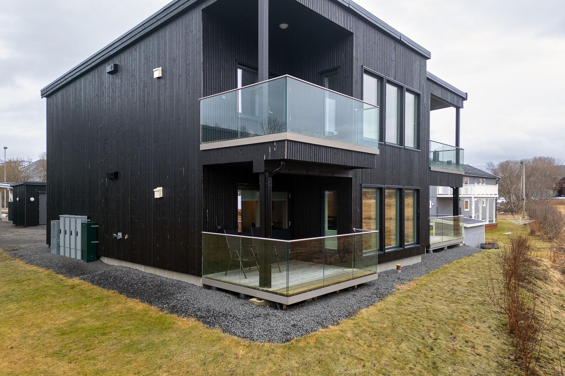 EiendomsMegler1 ved Peter Michael Jensen har gleden av å presentere Bøveien 444 B! | Foto: Lunde Images AS
. Bilde nummer 1 av 3