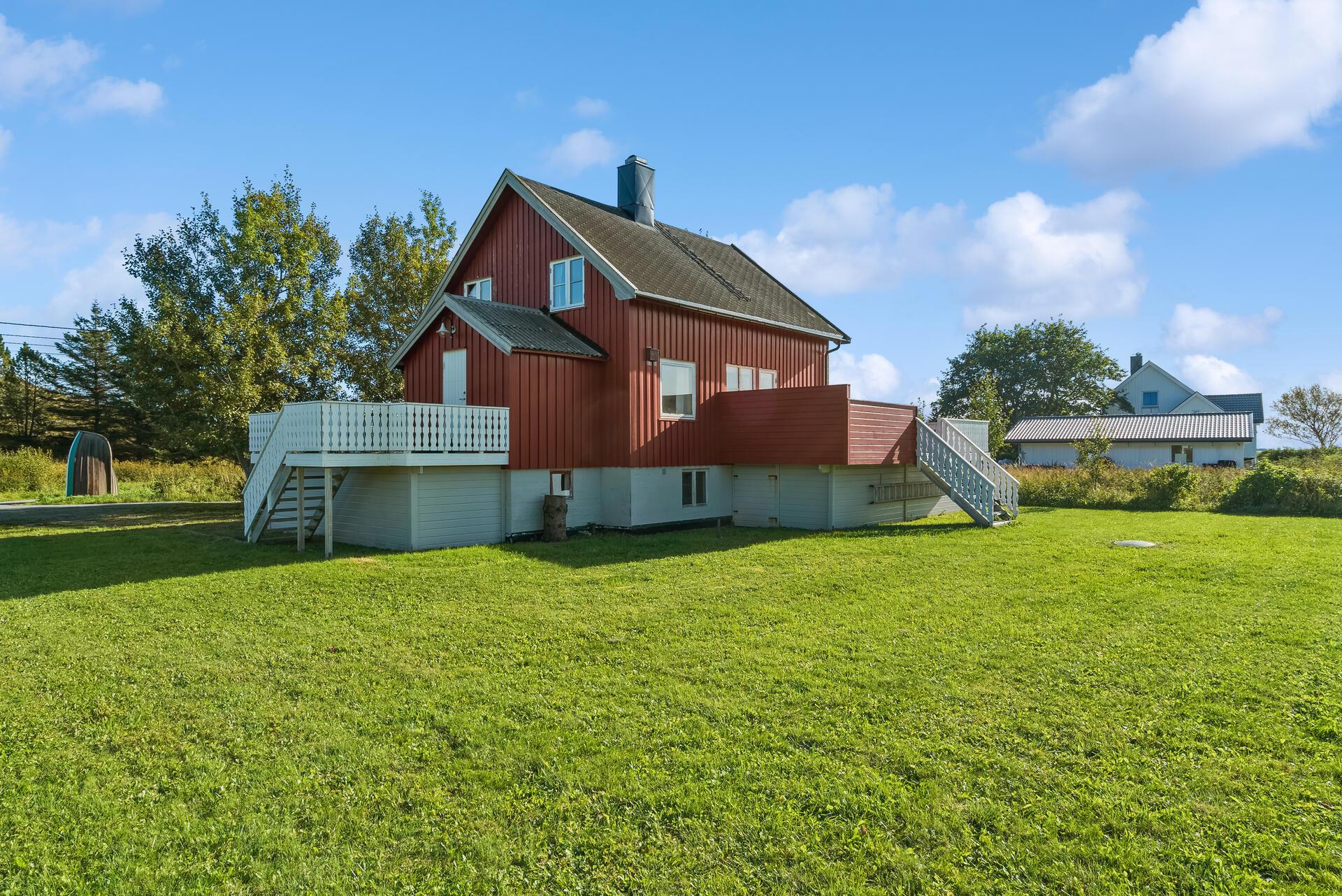 Velkommen til Sørvågveien 91! . Bilde nummer 1 av 3