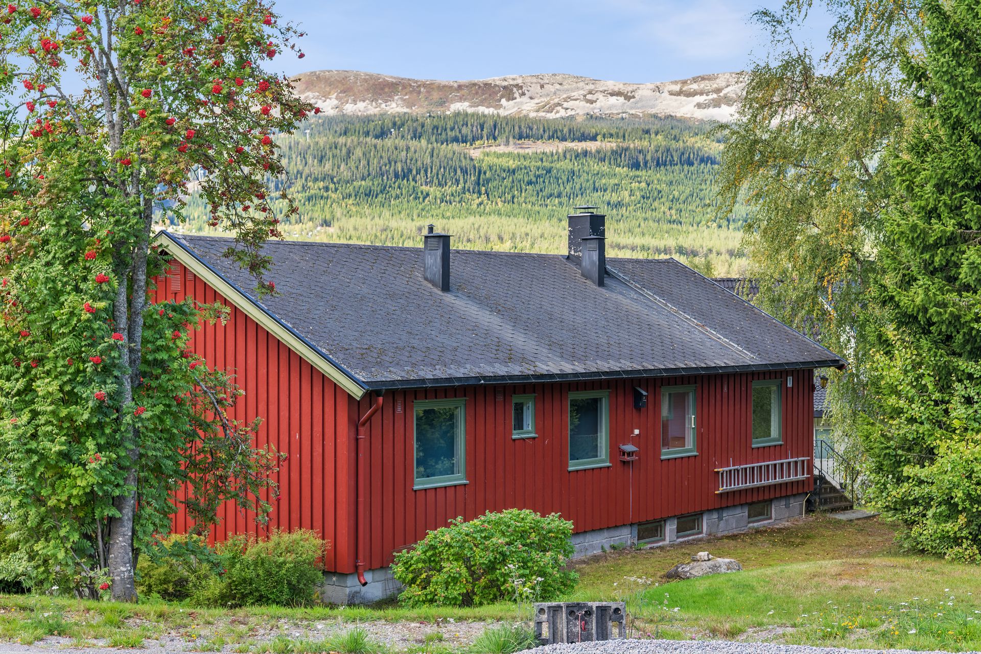 Velkommen til Korsbergsvegen 5! Foto: Johan Anderson / EFKT Norge. Bilde nummer 1 av 3