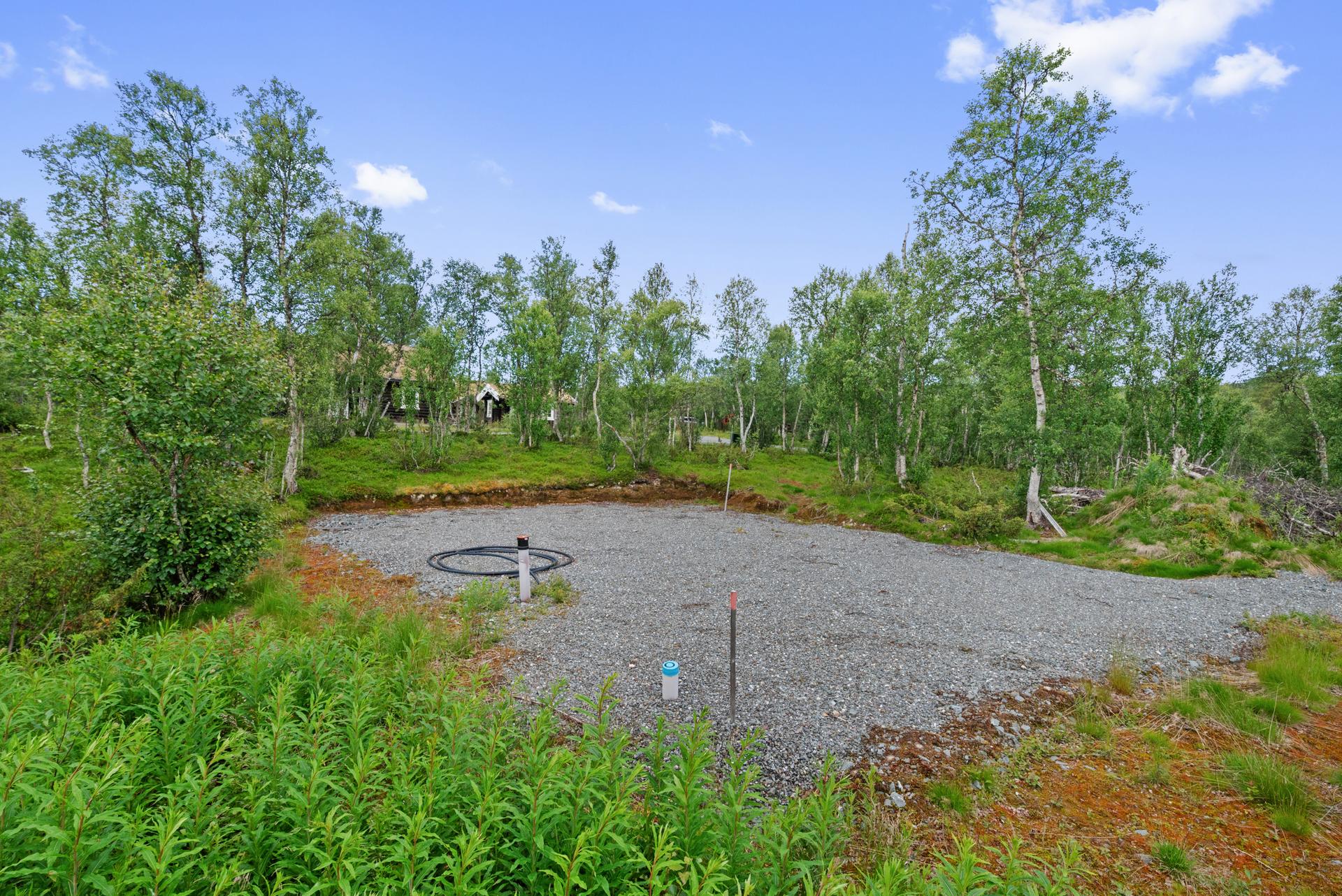 Tomta har en fin beliggenhet i Orva hyttefelt ca. 9 km fra Røros.. Bilde nummer 3 av 3