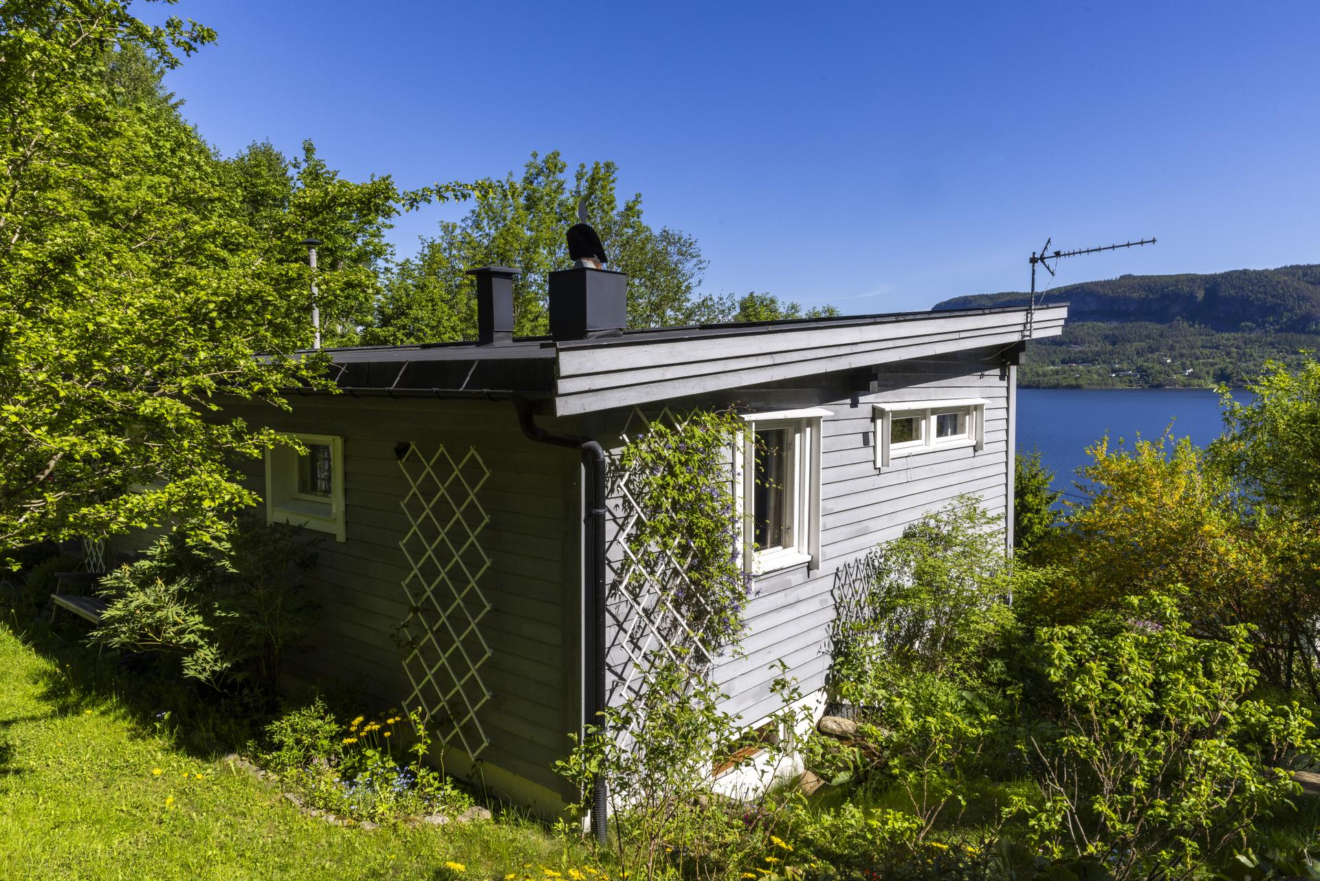 Velkommen til Øst-Modumveien 1875! Foto: Viken Fototjenester Eirik Andersen. Bilde nummer 1 av 3
