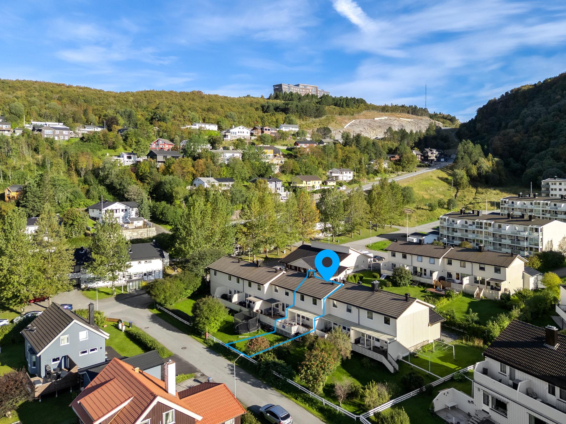 EiendomsMegler1 v/Mathias Olsen har gleden av å presentere Medåsveien 3D! Foto: LEEL. Bilde nummer 1 av 3