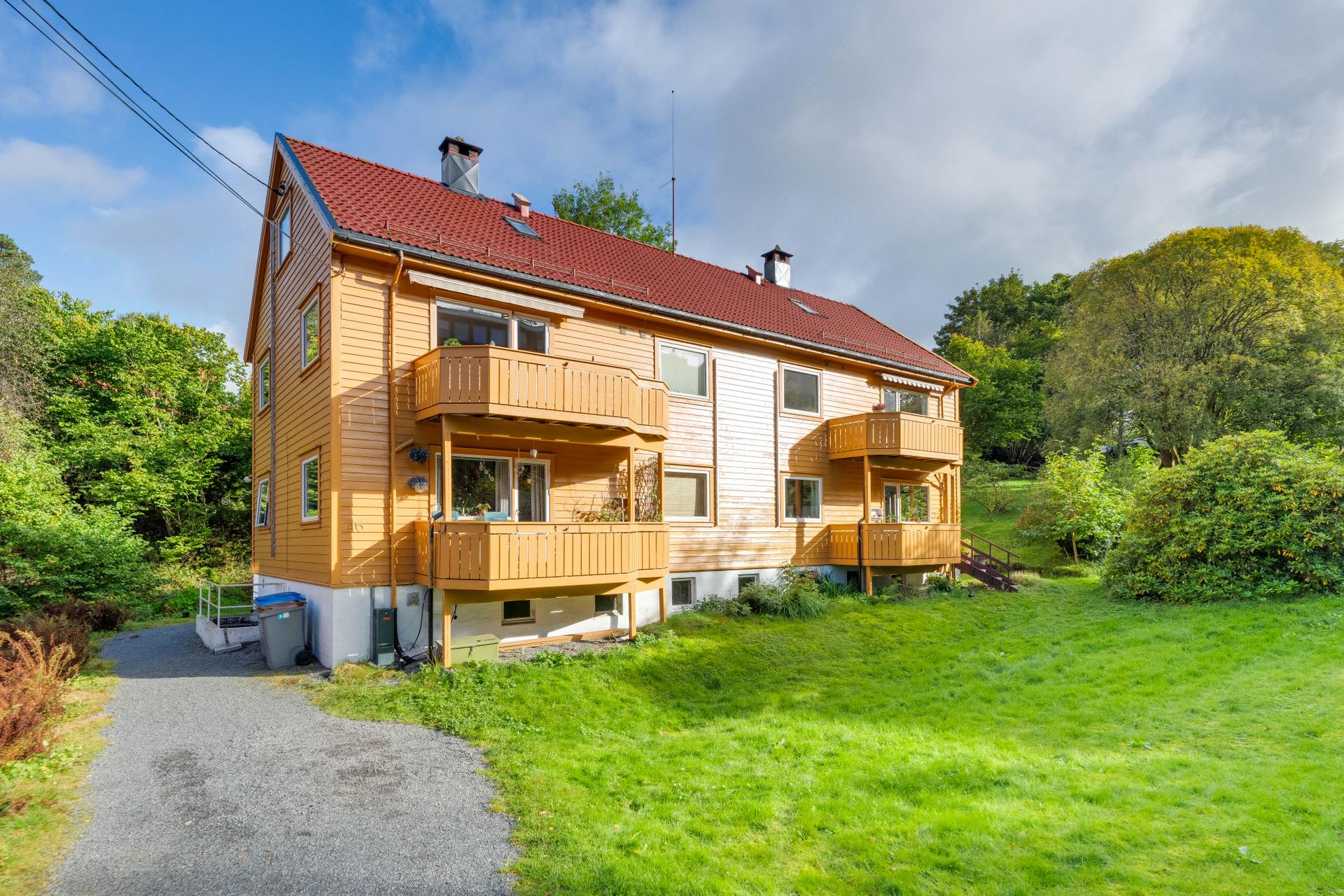 Velkommen til Conrad Mohrs Veg 46. Foto: [Fotograf eller fotofirma]. Bilde nummer 1 av 3