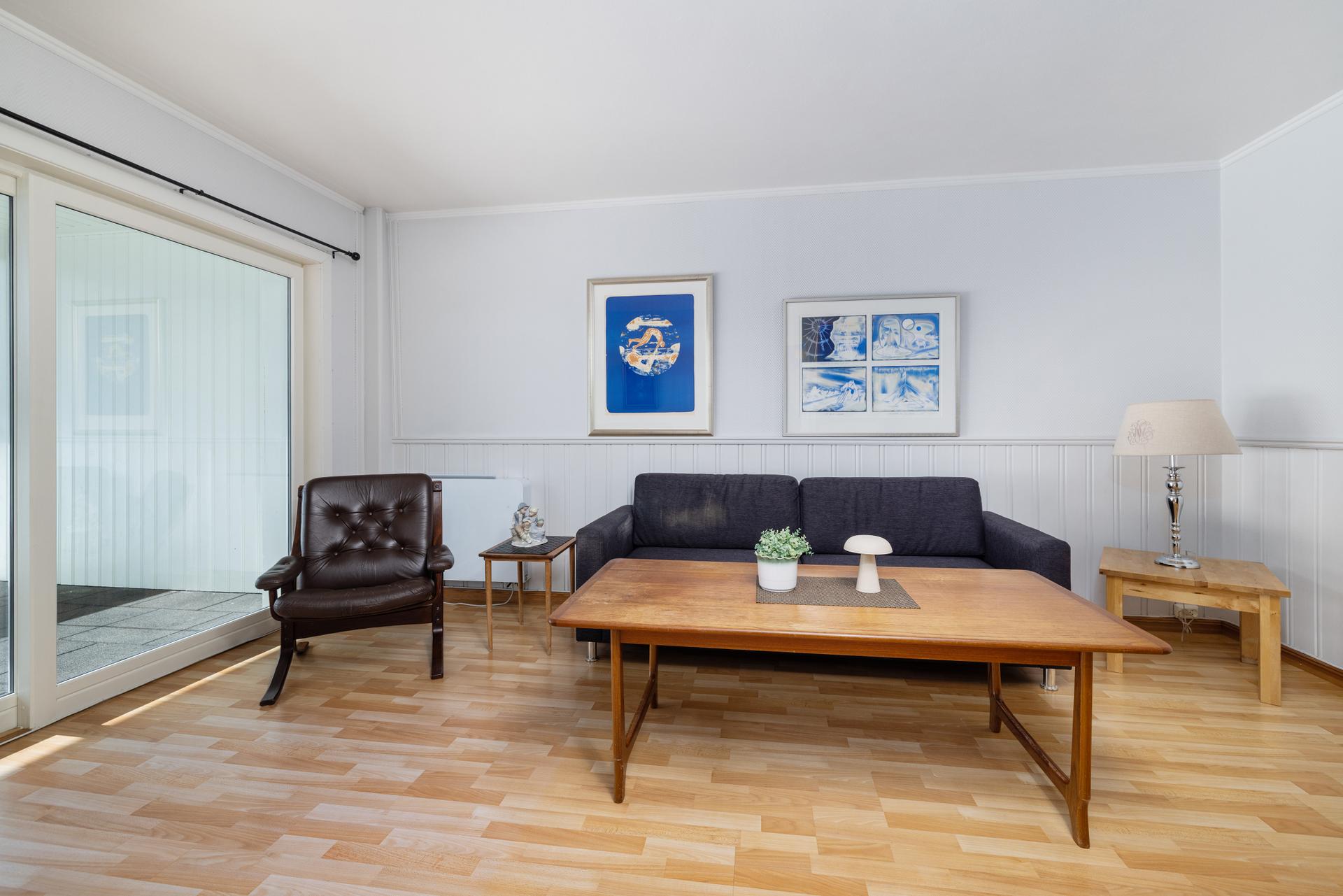 Lys og arealeffektiv 2-roms andelsleilighet i første etasje med innglasset balkong.. Bilde nummer 2 av 3